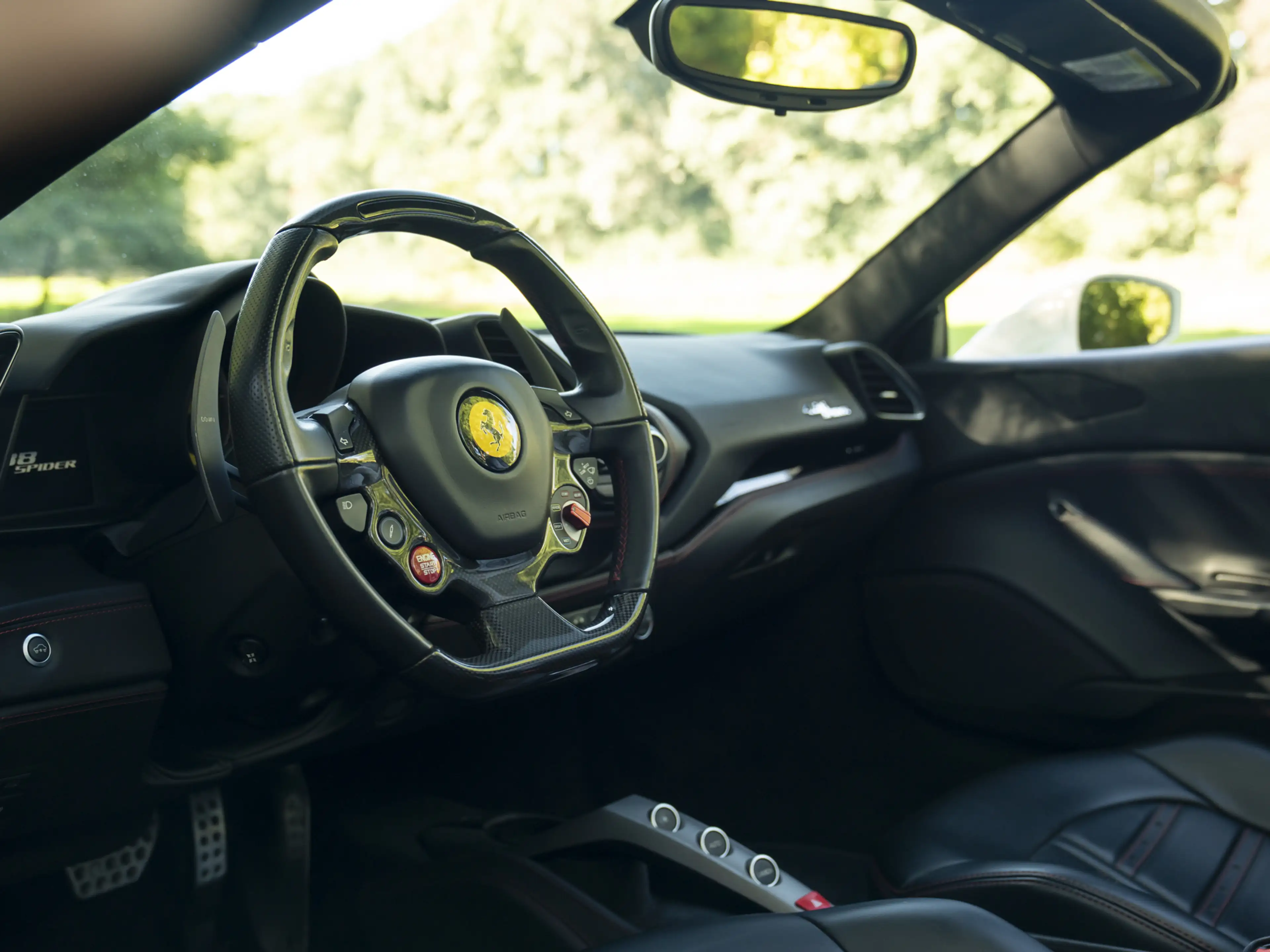 Ferrari 488 3.9 Spider HELE | Carbon ext. | New Power 06-2028 — photo 48