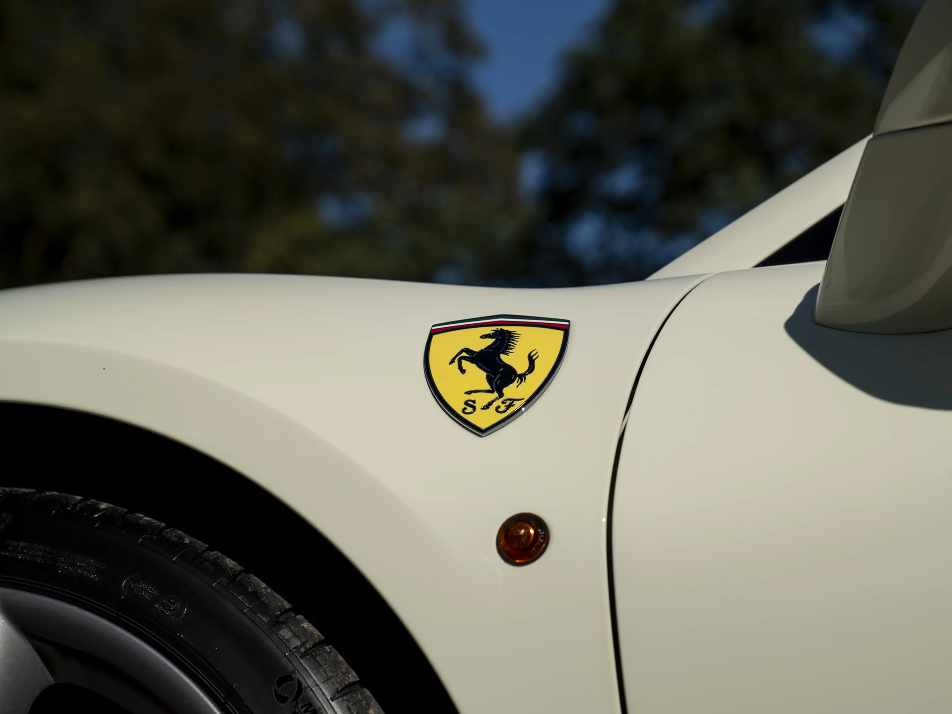 Ferrari 488 3.9 Spider HELE | Carbon ext. | New Power 06-2028 — photo 21