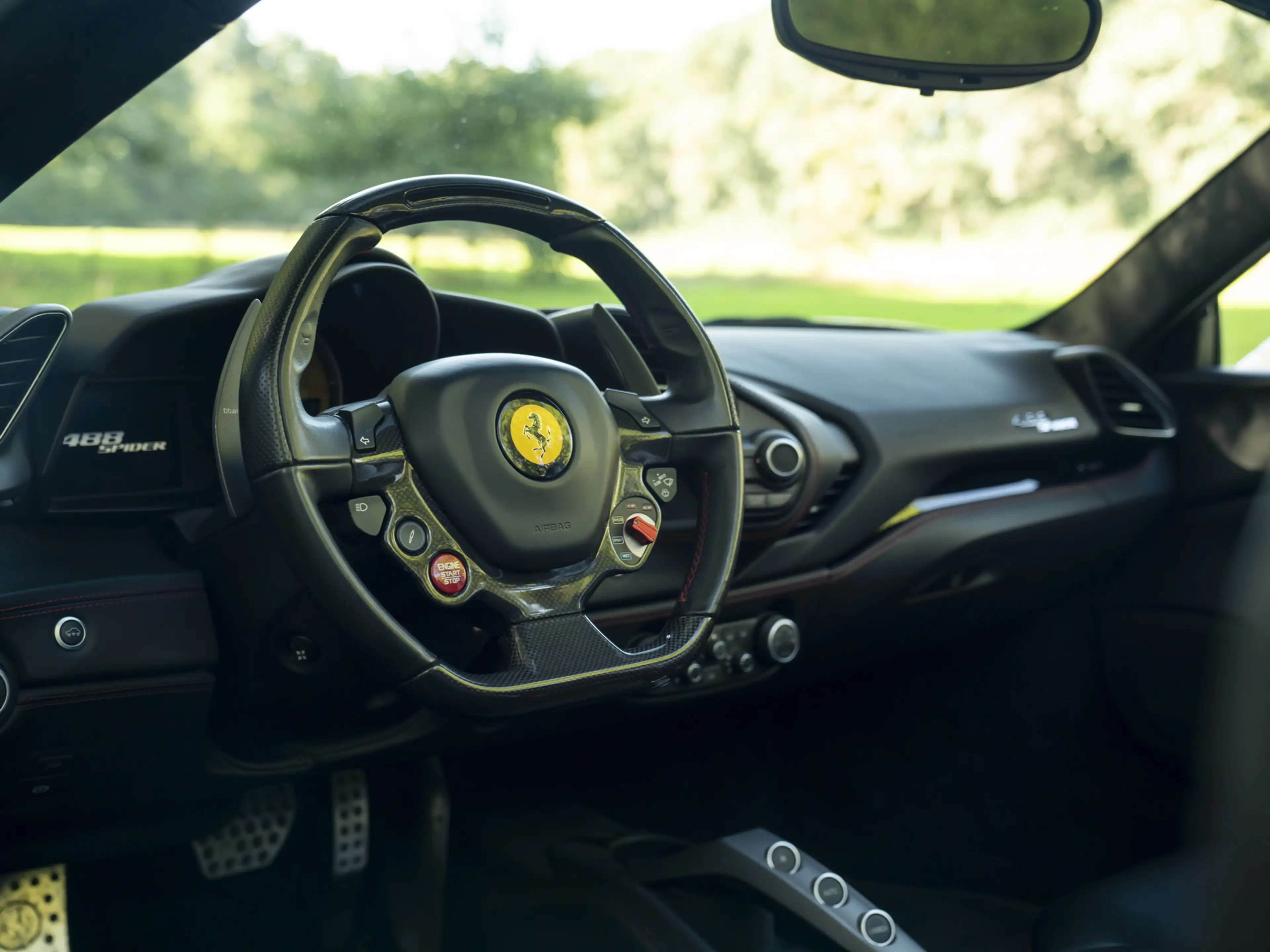 Ferrari 488 3.9 Spider HELE | Carbon ext. | New Power 06-2028 — photo 7