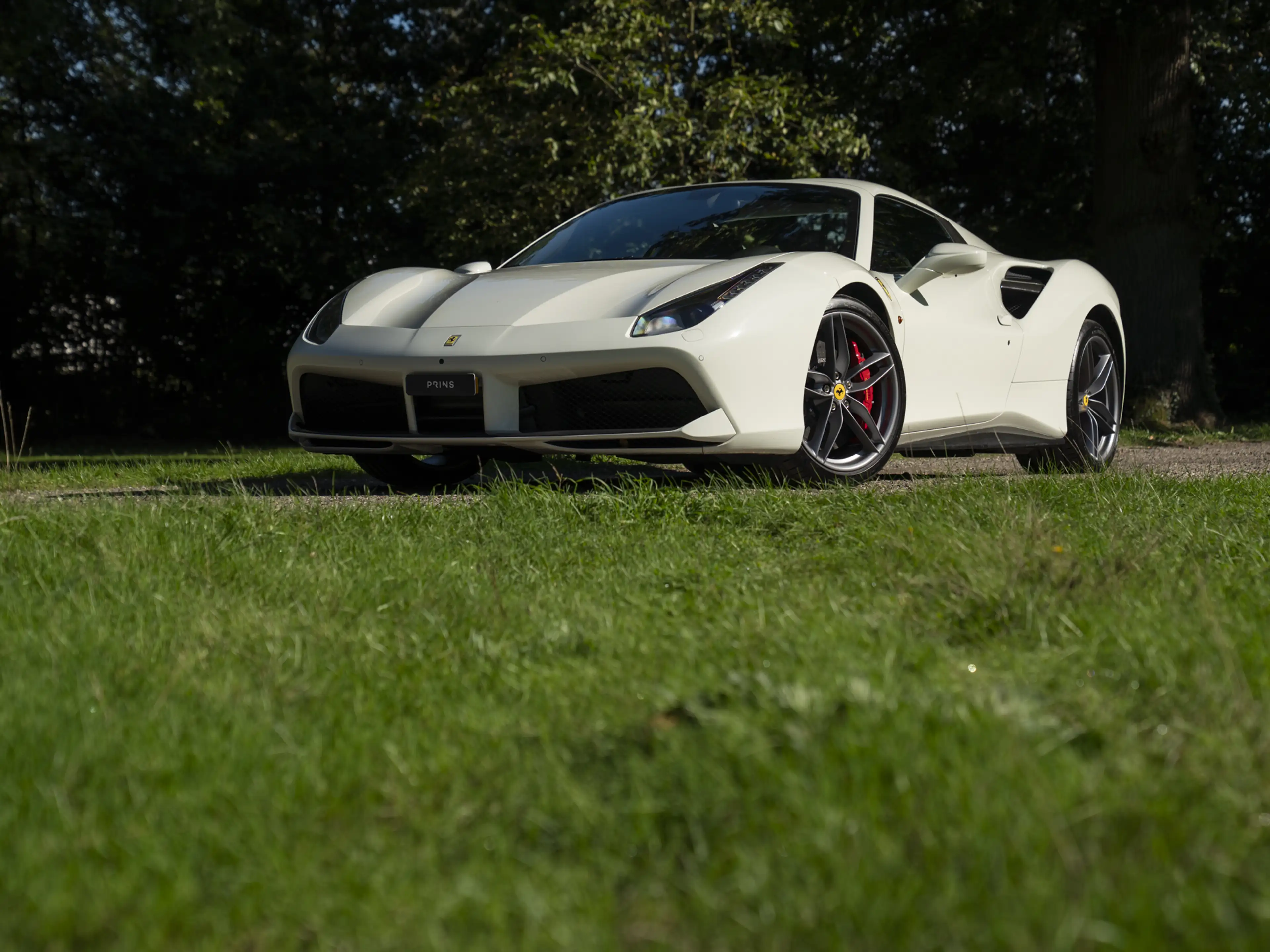 Ferrari 488 3.9 Spider HELE | Carbon ext. | New Power 06-2028 — photo 2