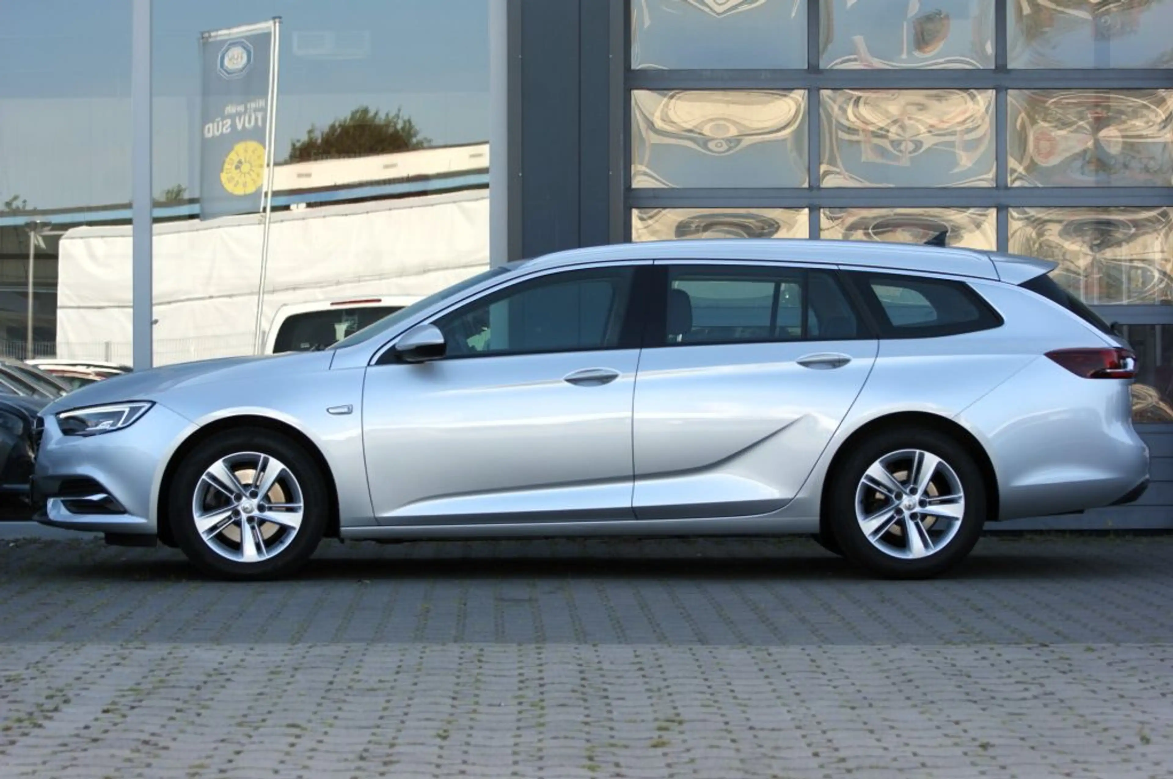 Opel Insignia Sports Tourer 2.0 Diesel Aut. Innovation — photo 7