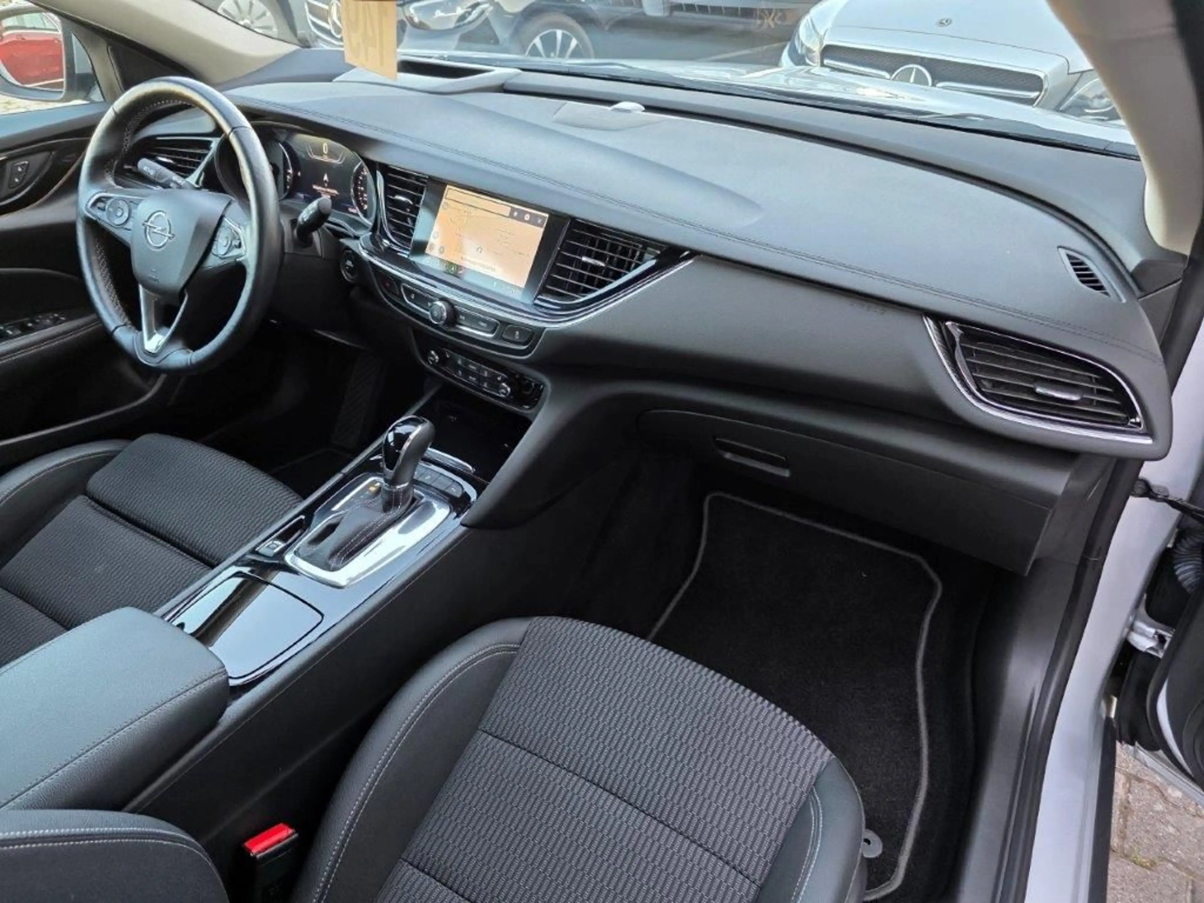 Opel Insignia Sports Tourer 2.0 Diesel Aut. Innovation — photo 10