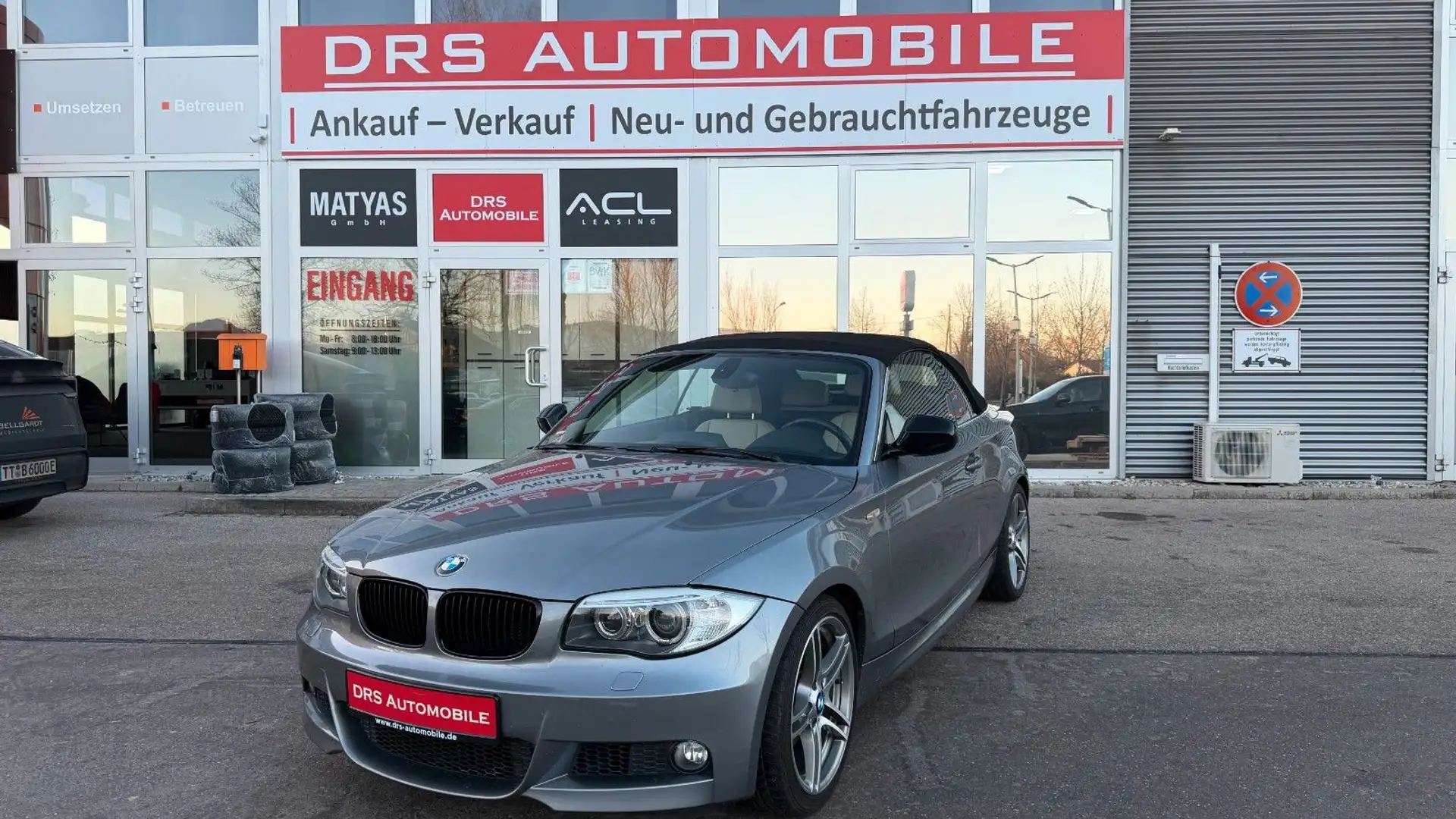 BMW 125 i Cabrio/Edition Sport/Navi/Leder/M Paket Grau - 1