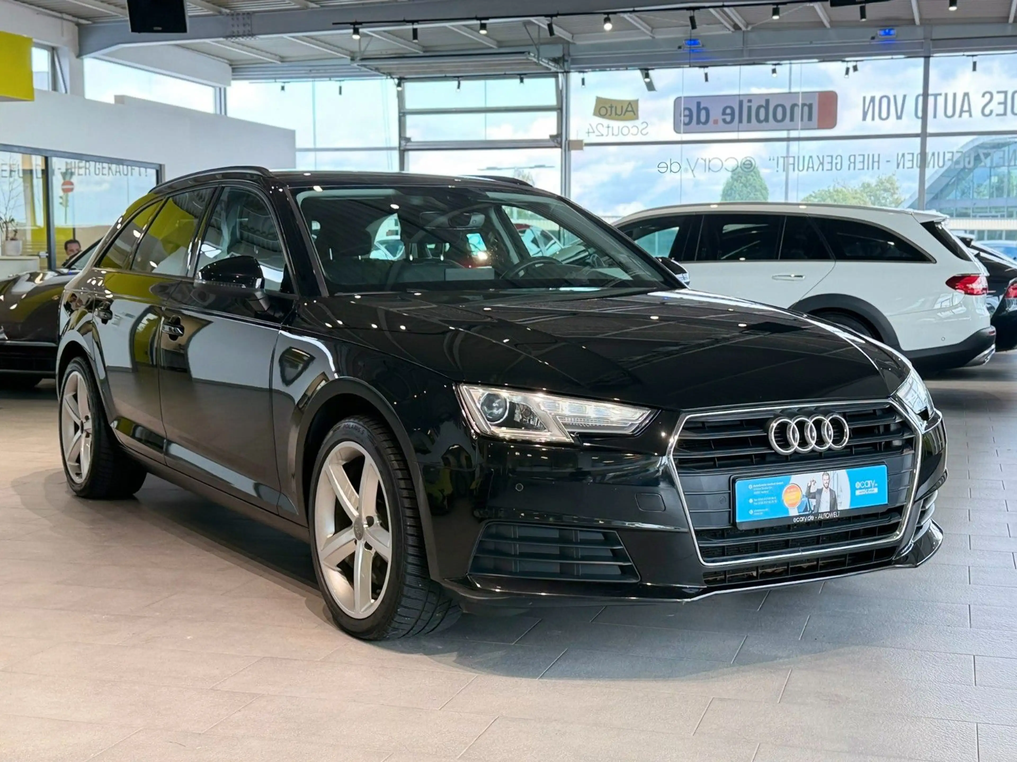 Audi A4 Avant*AHK*Navi*Xenon*Sitzheizung*Klima*PDC* — photo 9