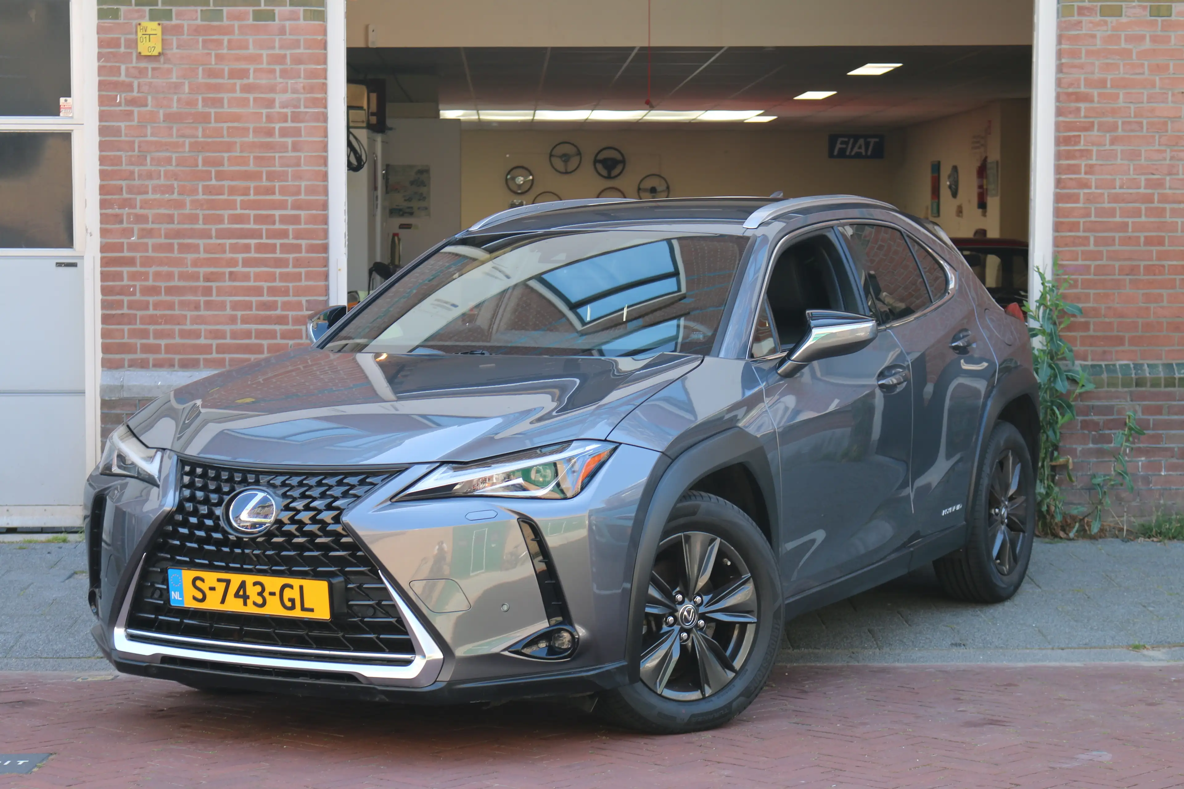 Lexus UX 250h 250h Luxury Line
