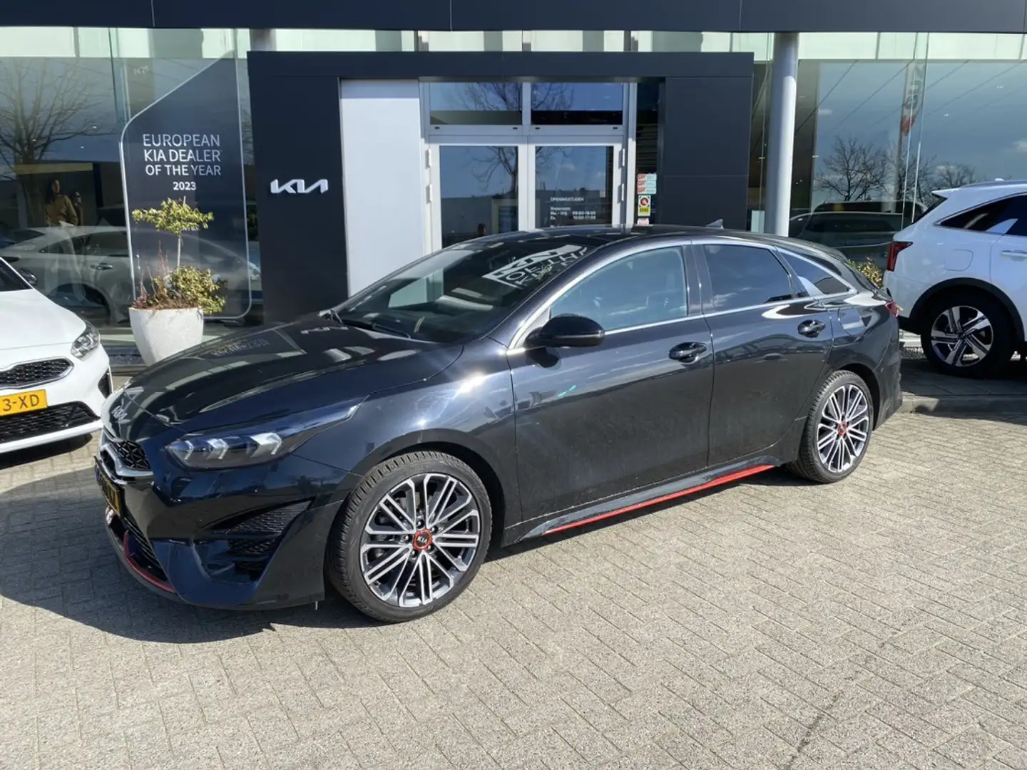 Kia ProCeed / pro_cee'd 1.0 T-GDi GT-Line 18 Inch // Panorama Dak  info Ro Zwart - 1