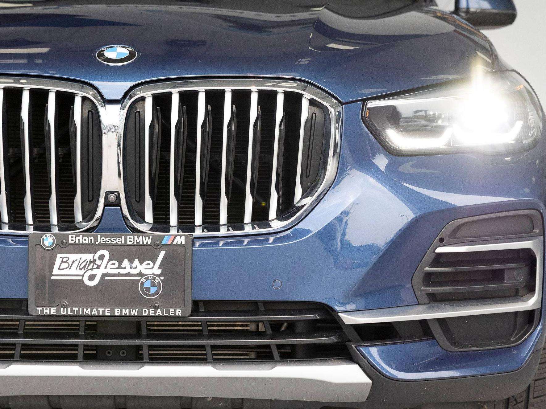 2023 BMW X5