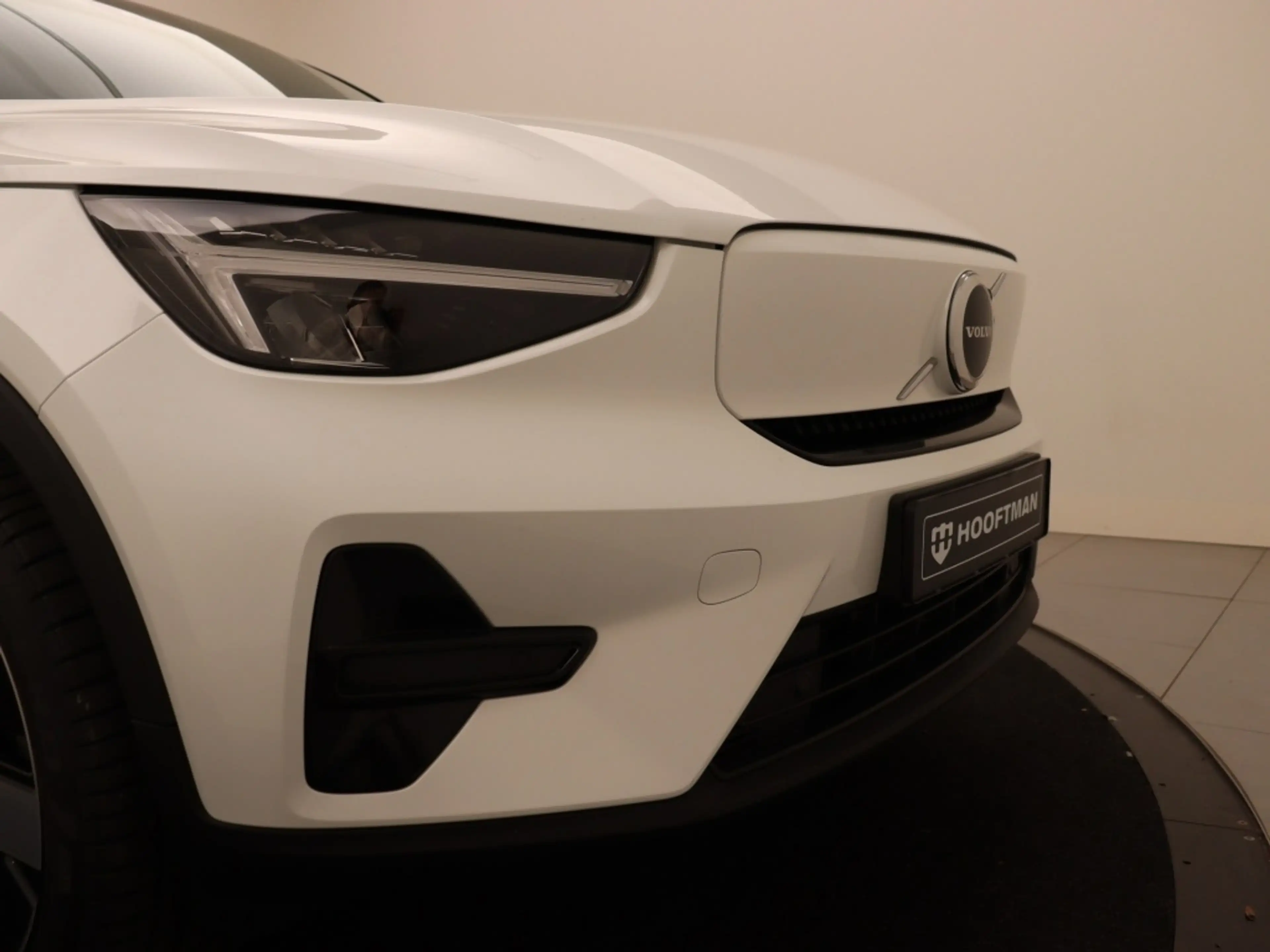 Volvo EX40 EXTENDED RANGE PLUS ACC BLIS CAMERA GOOGLE MAPS — photo 8