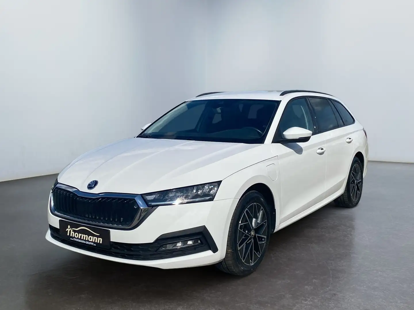 Skoda Octavia Combi Ambition iV 1.4 TSI TEMP NAV DAB Weiß - 2