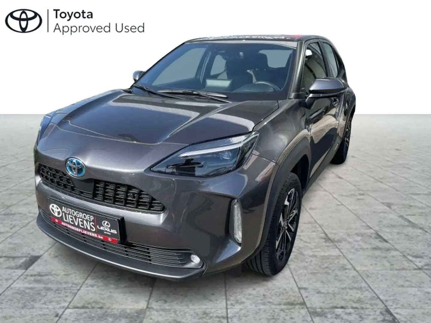 Toyota Yaris Cross Dynamic Plus / Comfort Pack 1. Gris - 1