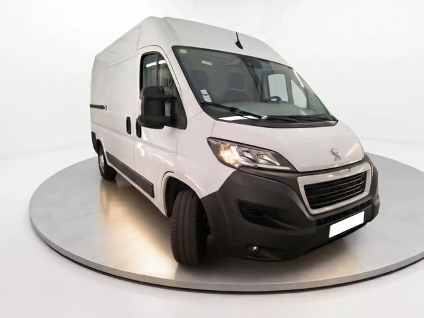 Peugeot Boxer FURGÓN BlueHDi 140 S&amp;S ASPHALT 330 L2H2 Blanco - 2