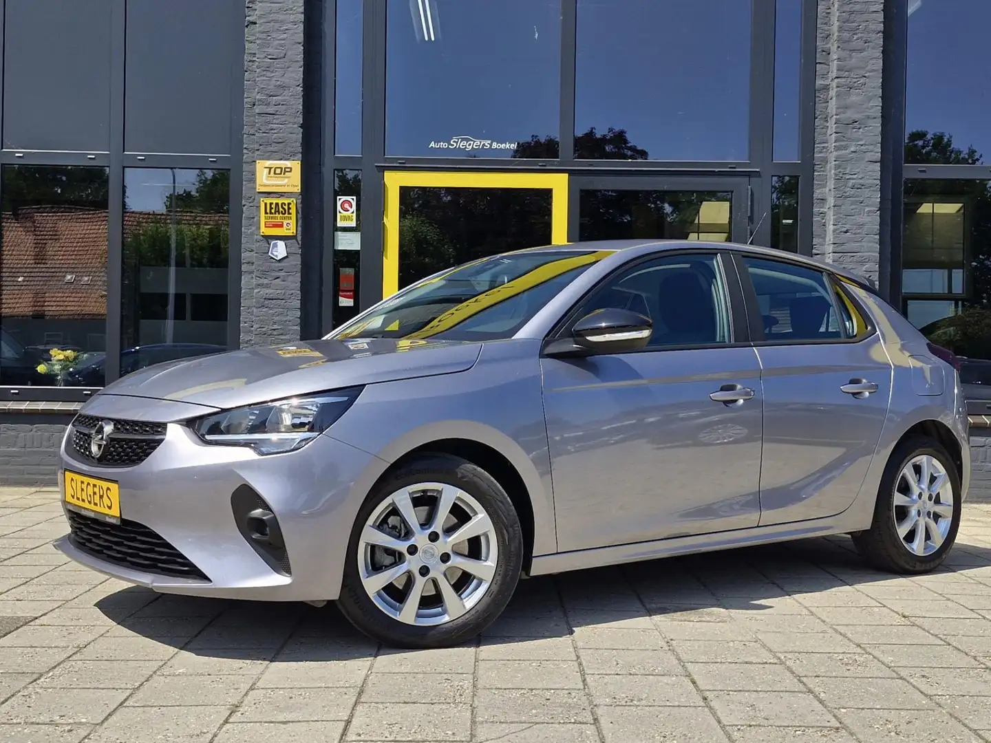 Opel Corsa 1.2 100PK | Parkeersensoren Achter | Apple Carplay Grijs - 1