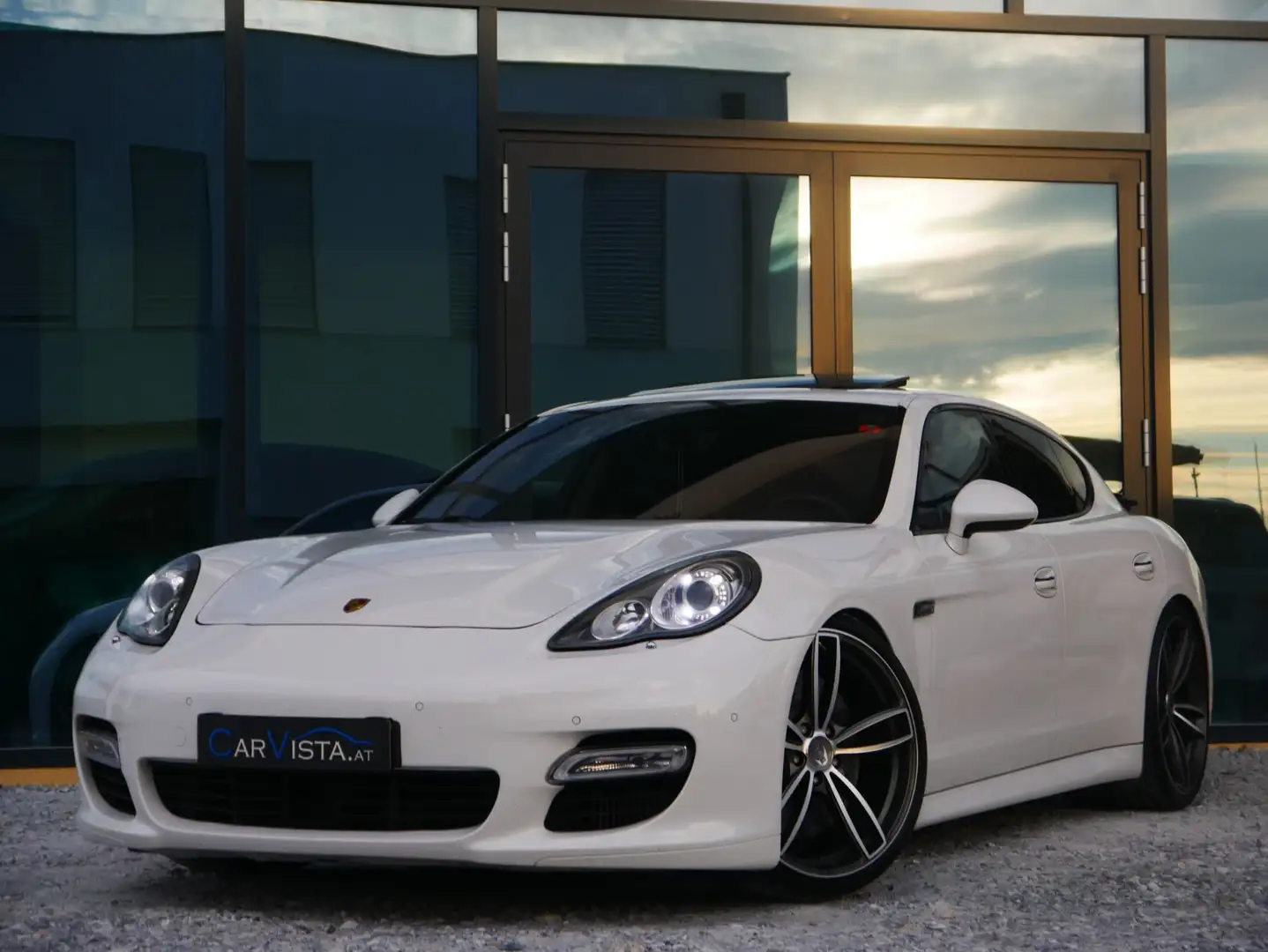 Porsche Panamera Turbo DSG Weiß - 1