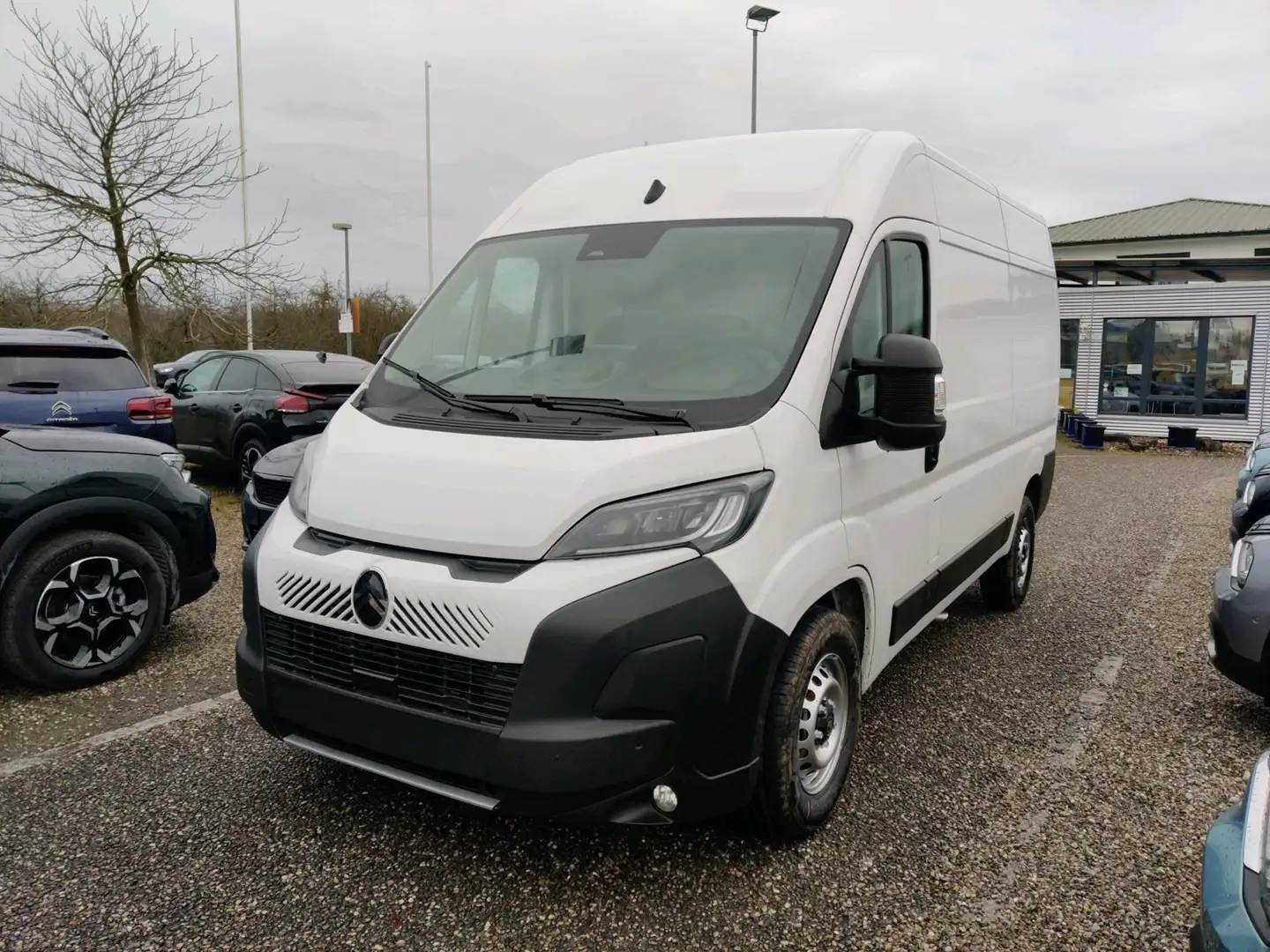 Citroen Jumper L2H2 3.5 140CH S\u0026S PACK PREMIUM CONNECT BVA8 Blanc - 1