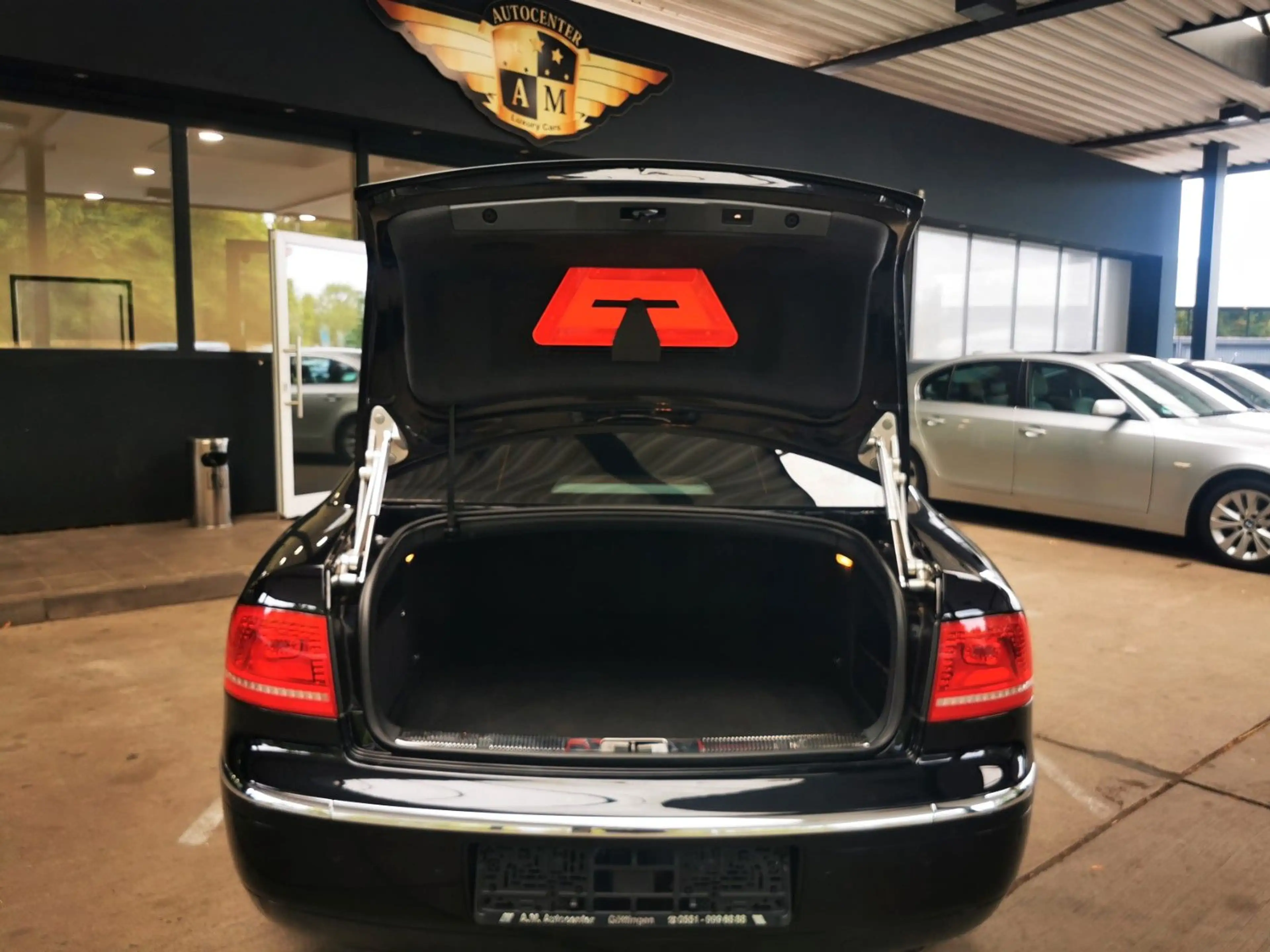 Volkswagen Phaeton V6 TDI 4Motion SSD/Leder/fast Vollausst. — photo 12
