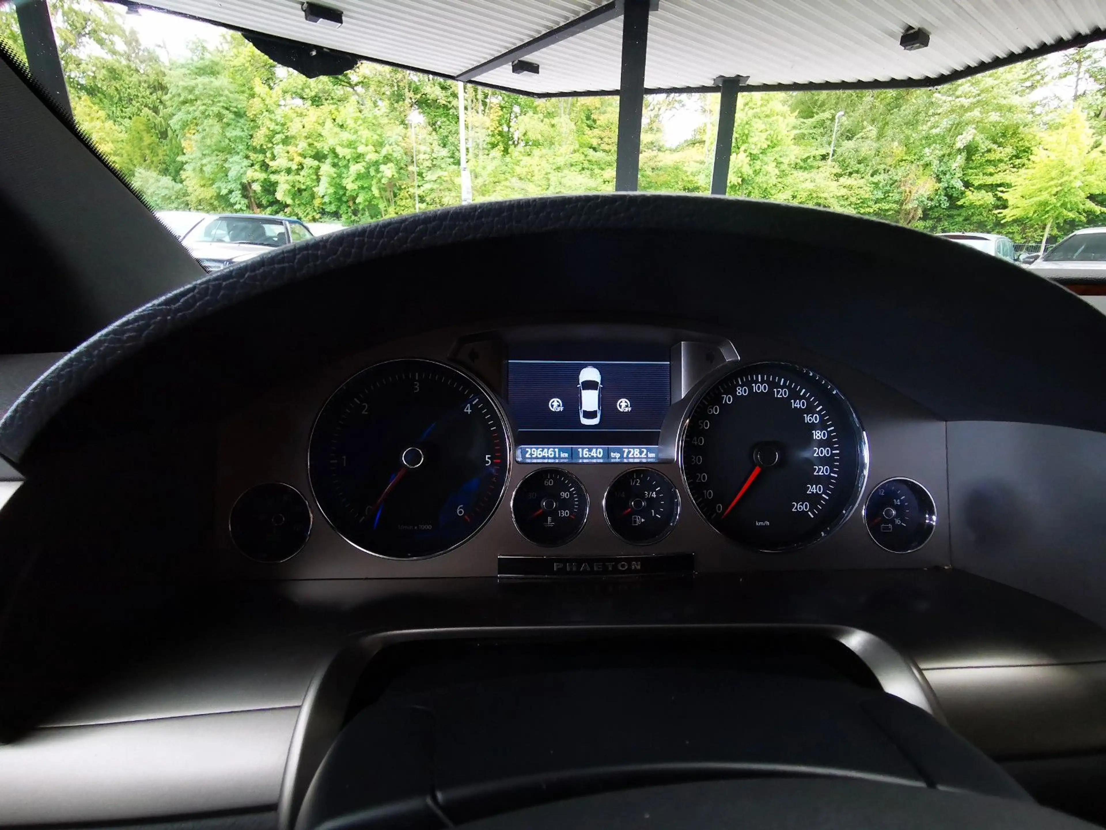 Volkswagen Phaeton V6 TDI 4Motion SSD/Leder/fast Vollausst. — photo 14
