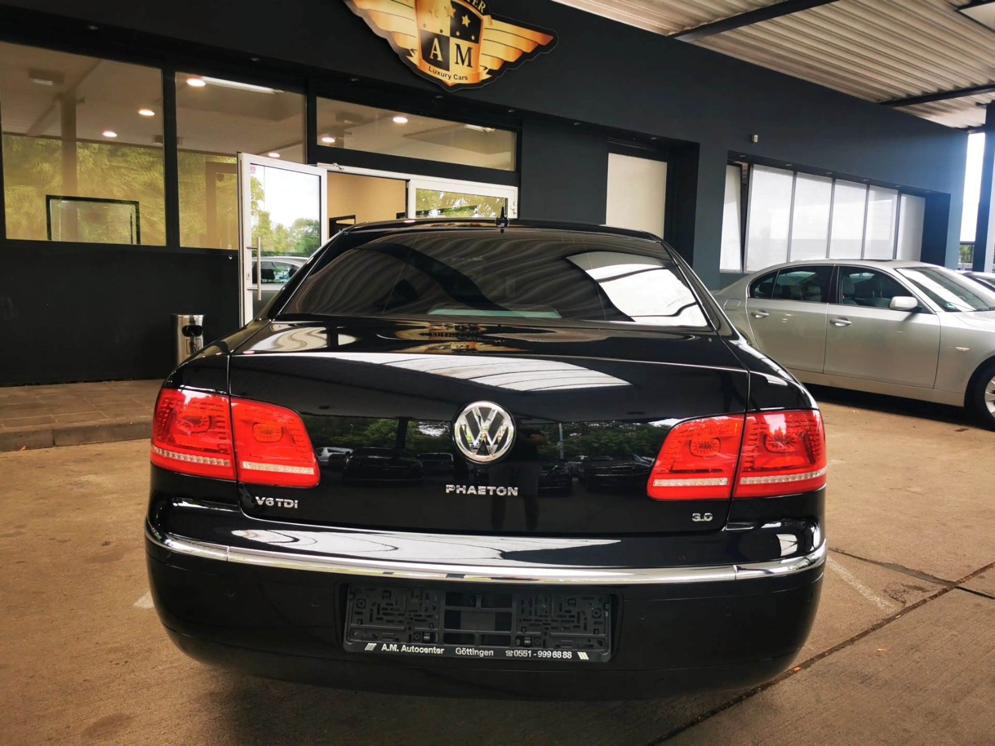 Volkswagen Phaeton V6 TDI 4Motion SSD/Leder/fast Vollausst. — photo 9