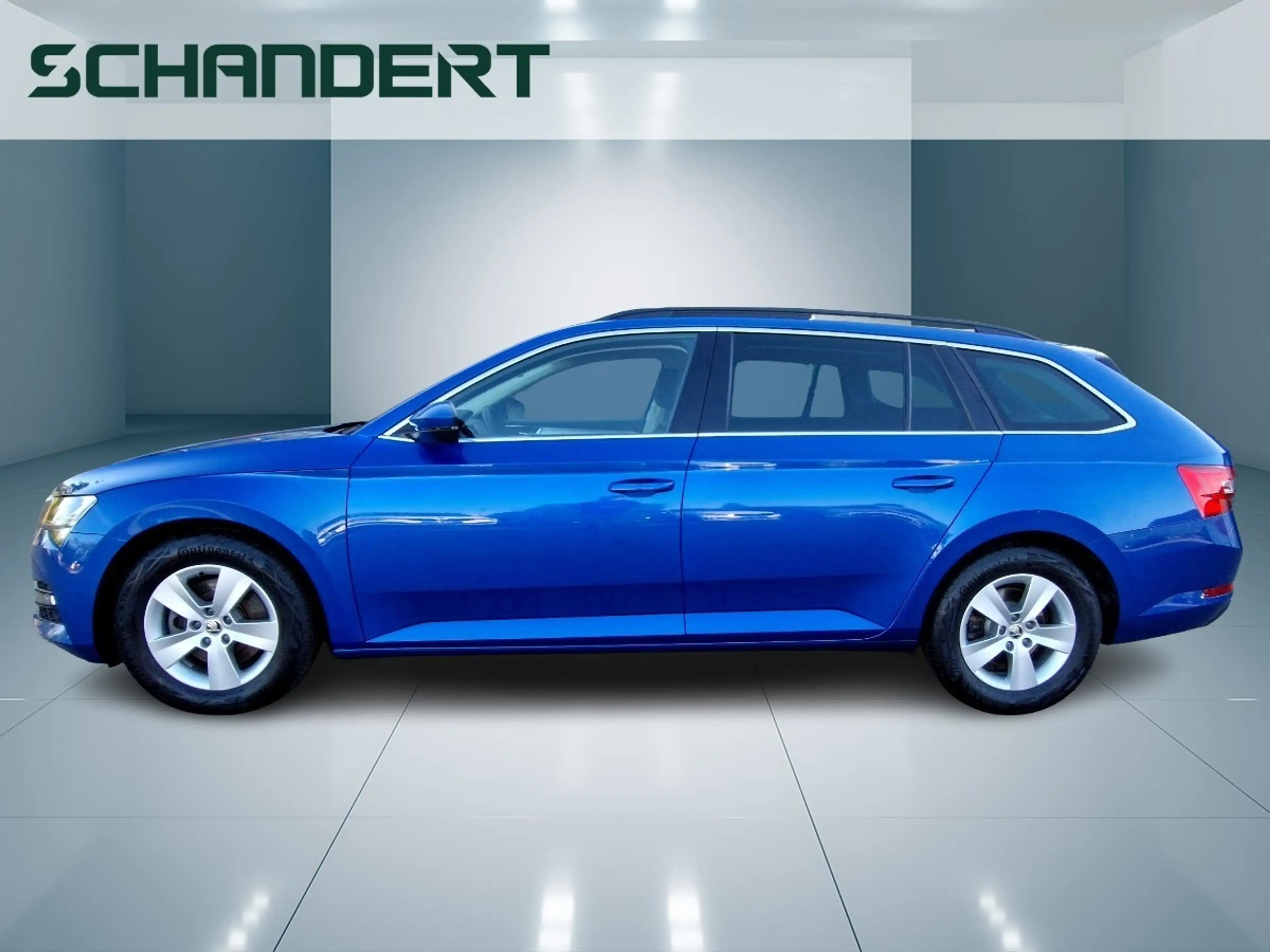 Skoda Superb Combi 2.0 TDI Ambition DSG LED AHK Navi ACC — photo 2