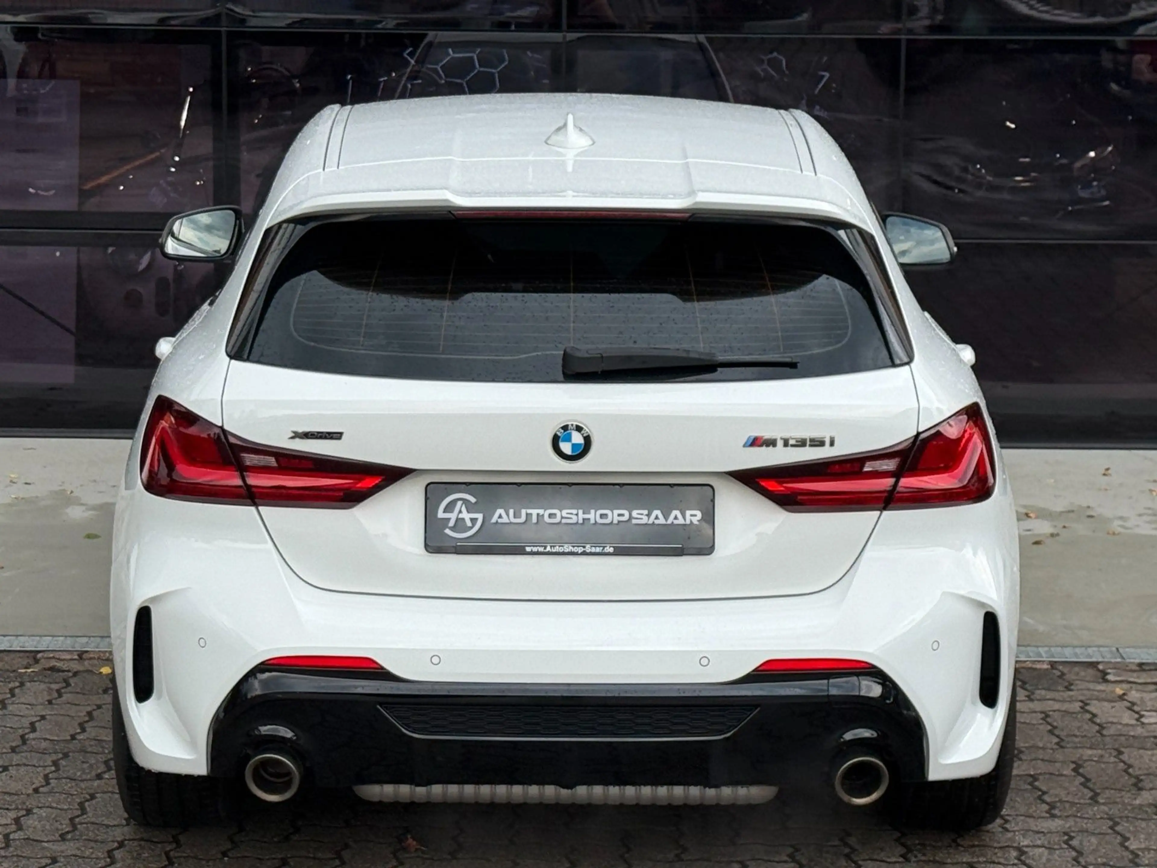 BMW 135 i xDrive Alcantara/AUT/CarPlay/Live Cockpit — photo 11