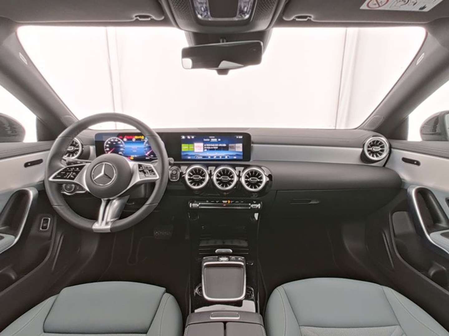 Mercedes CLA Shooting Break 180 Night Edition - - Joinsteer - #4