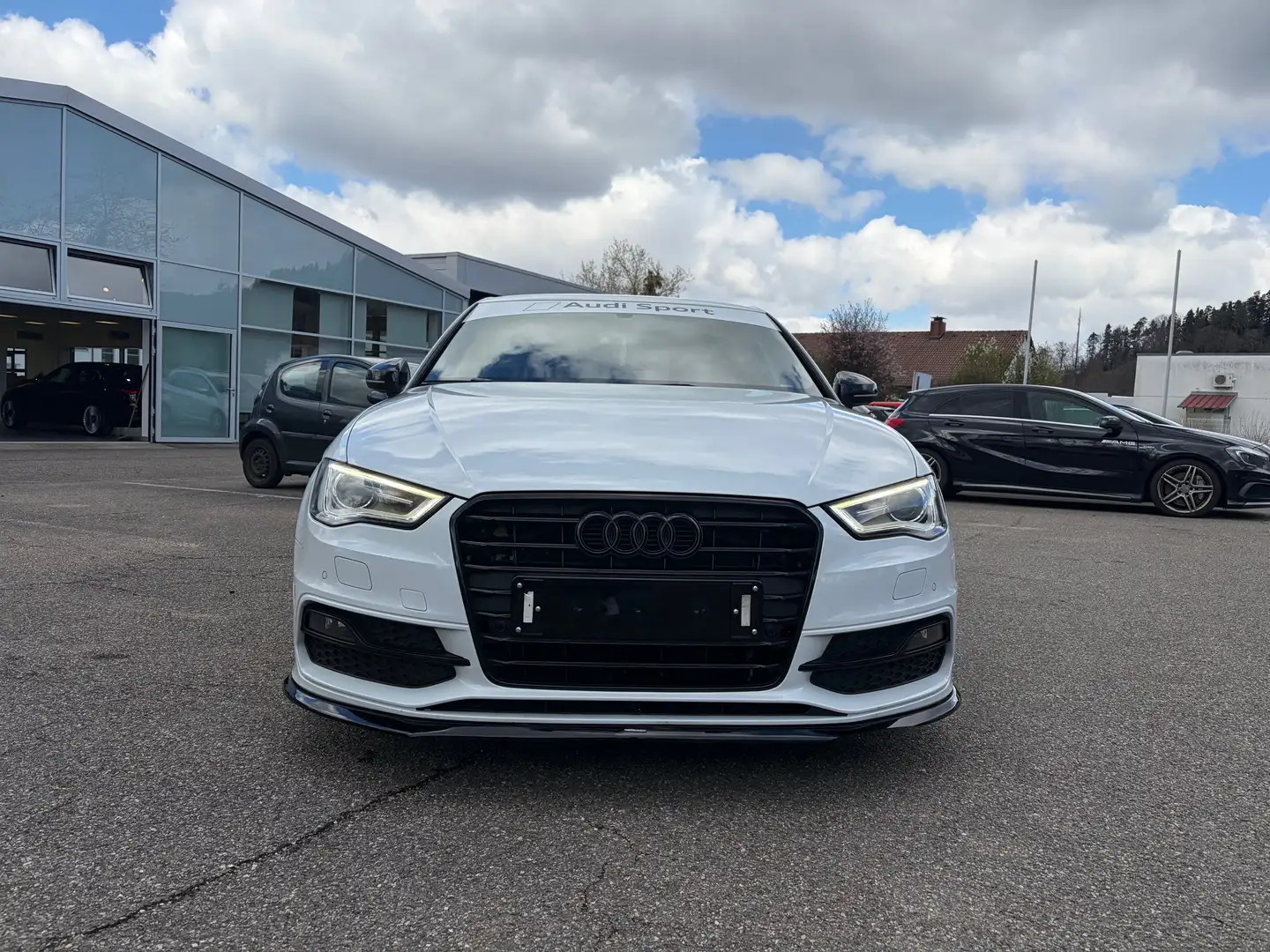 Audi A3 S line Sportpaket*TOP Zustand*White Edition* Weiß - 2