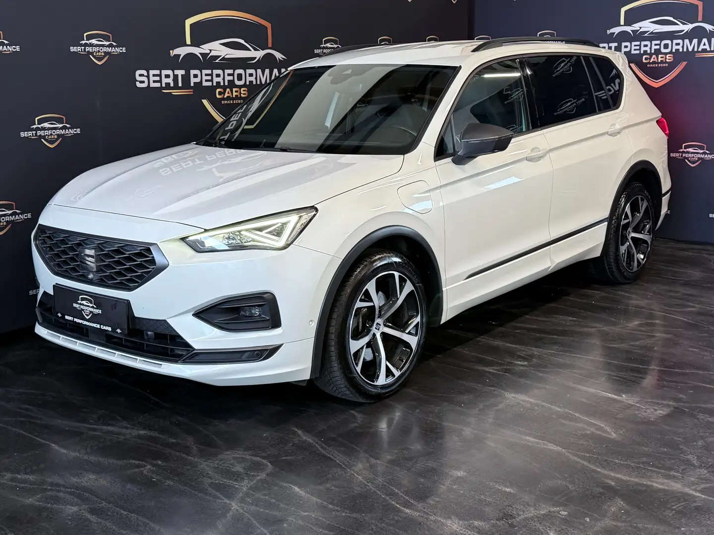 SEAT Tarraco Tarraco eHybrid PHEV 245 ** FR DSG ** Weiß - 1