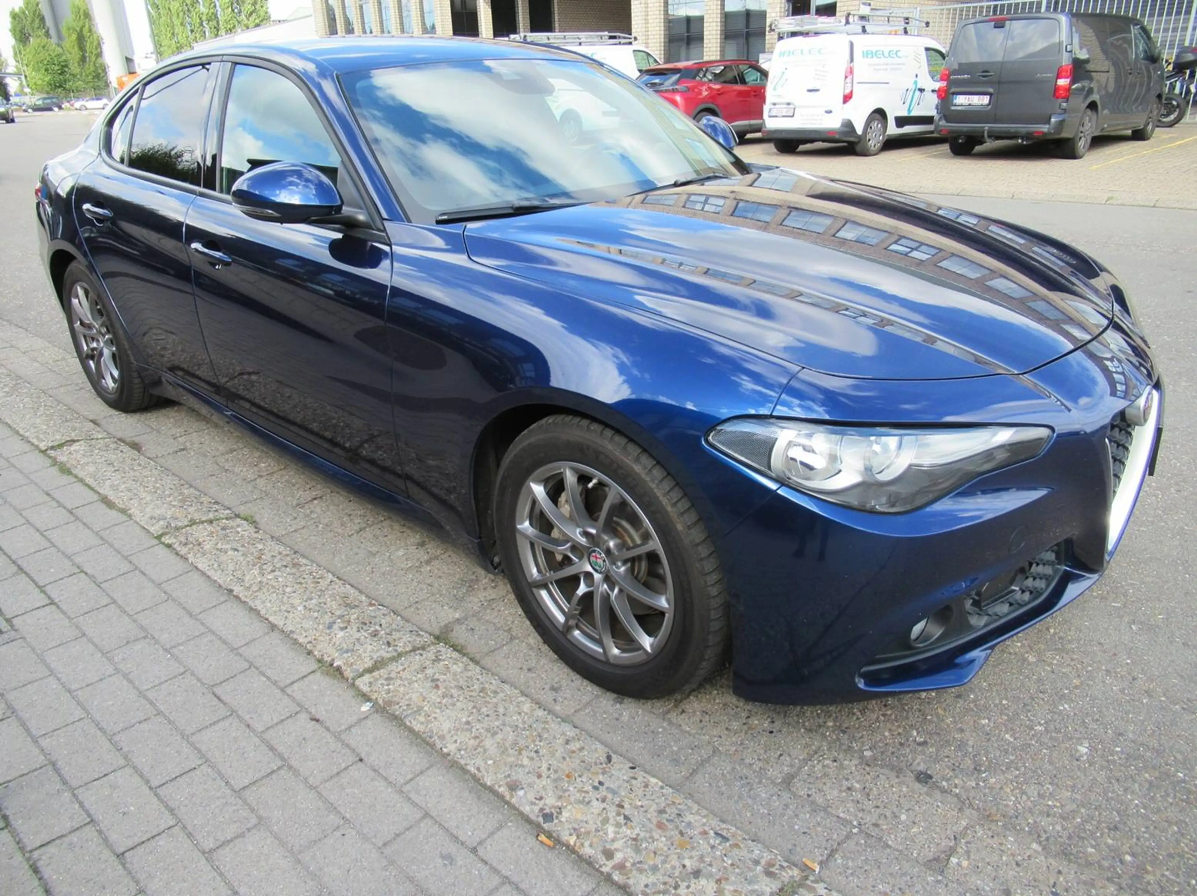 Alfa Romeo Giulia 2.2 JTDM Super-Leder-Navi-Airco-RECHTSTREEKS VAN EIGENAAR — photo 3