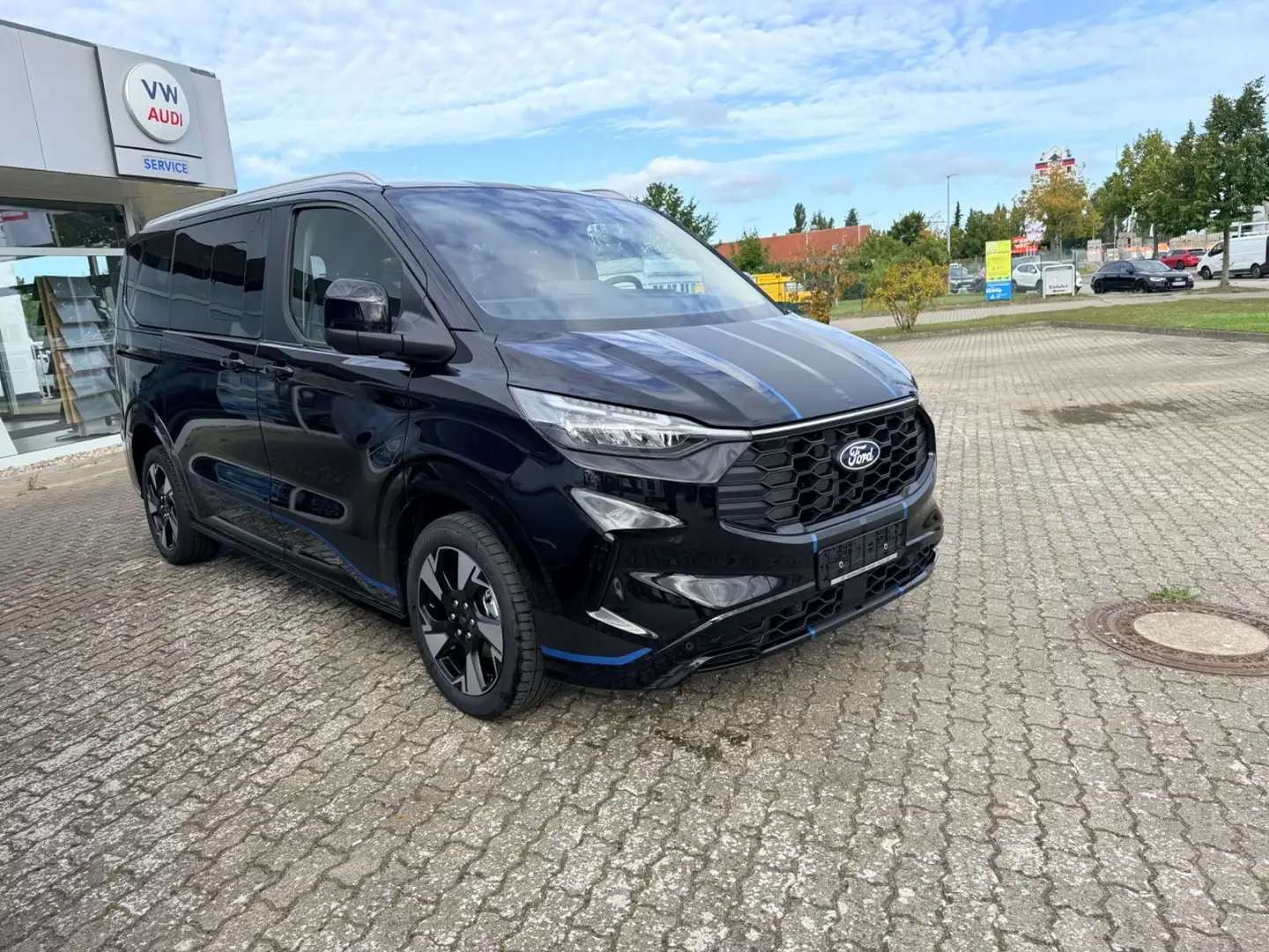 Ford Tourneo Custom L1 *Sport* 5.j.Gar./170PS/iACC!!! Noir - 2