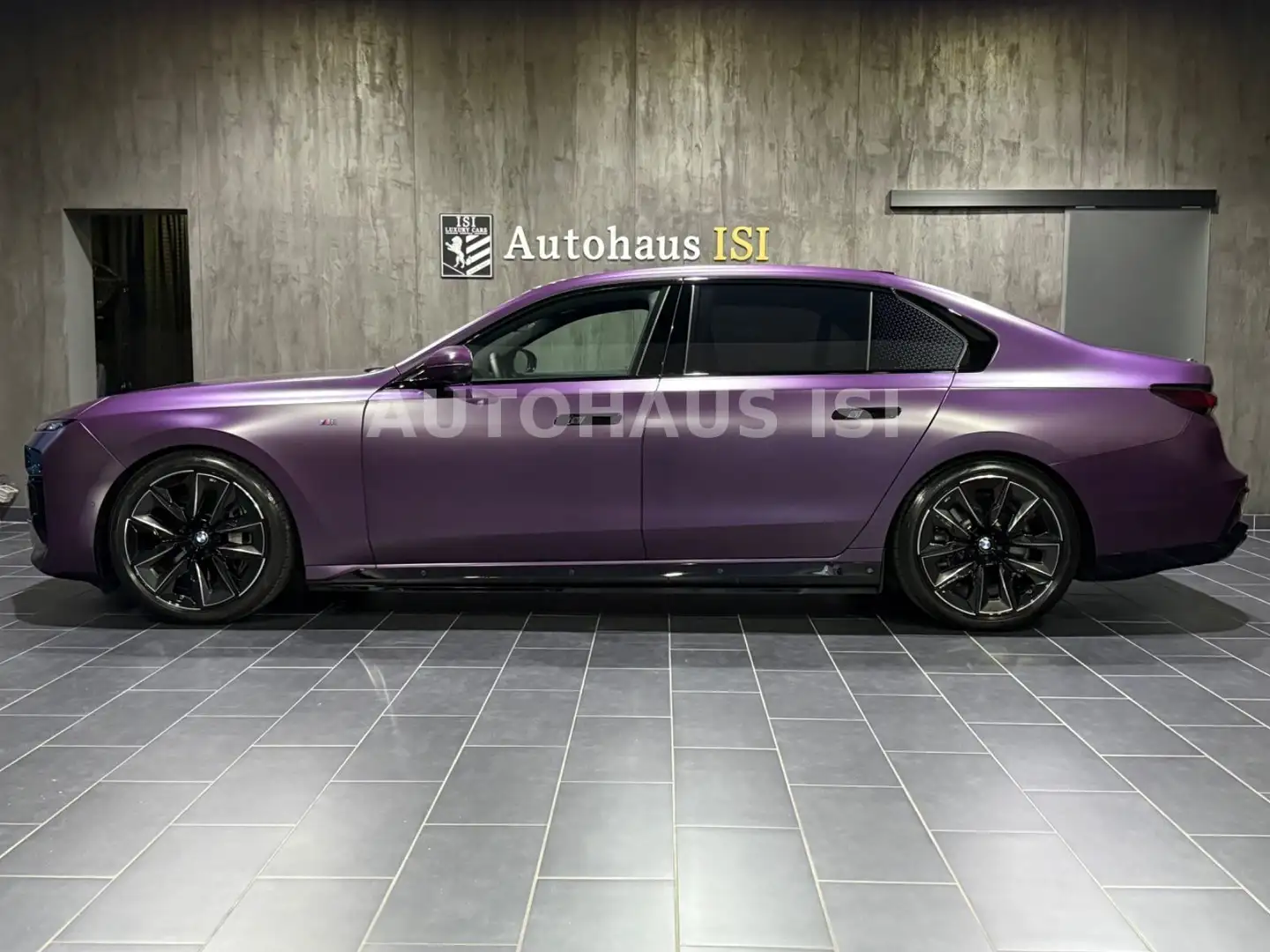 BMW i7 xDrive 60 M SPORT PRO,B&W,LOUNGE,MATT,FULL, Violett - 1