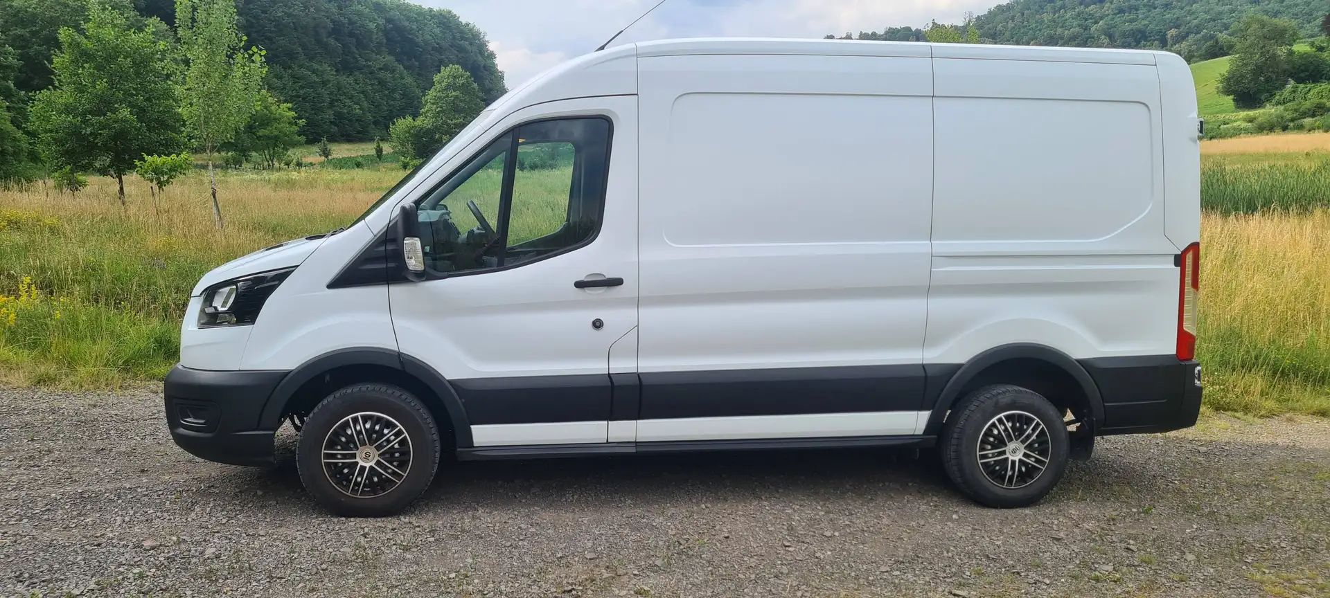 Ford Transit Transit/ Kasten 2,0 EcoBlue L2/H2 Startup Weiß - 1
