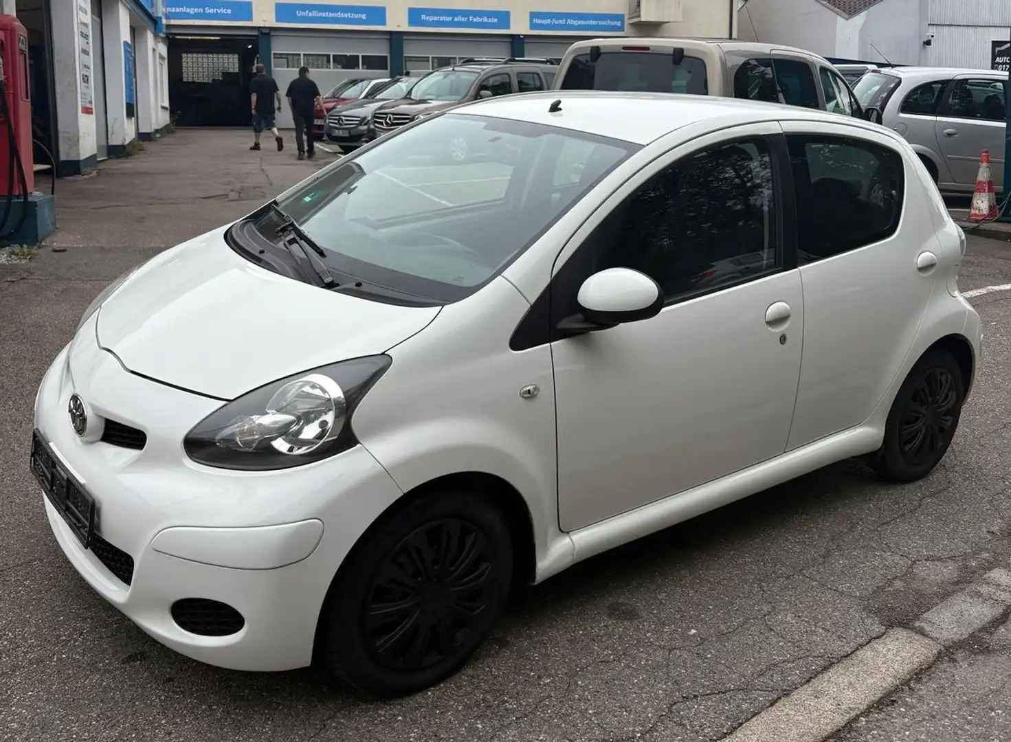Toyota Aygo AYGO Cool**KLIMA*4/5-TÜR*TÜV-AU-NEU Weiß - 2