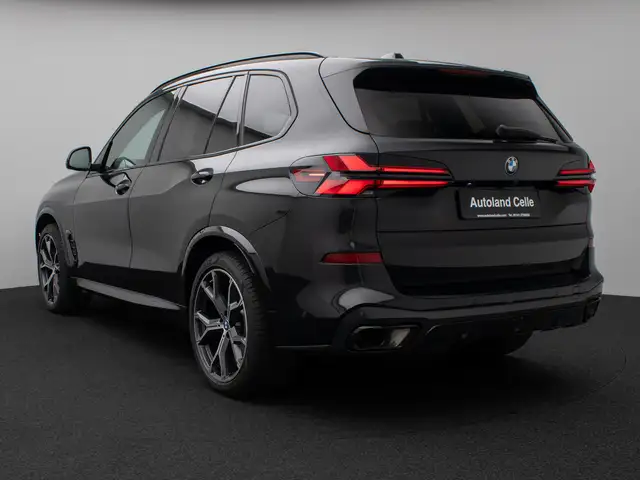 BMW X5 view 9