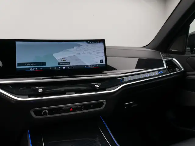 BMW X5 view 20