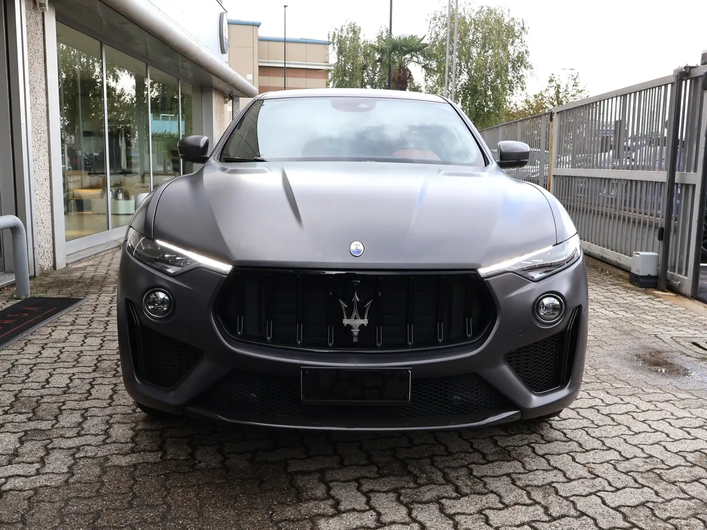 Maserati Levante Trofeo Grau - 2