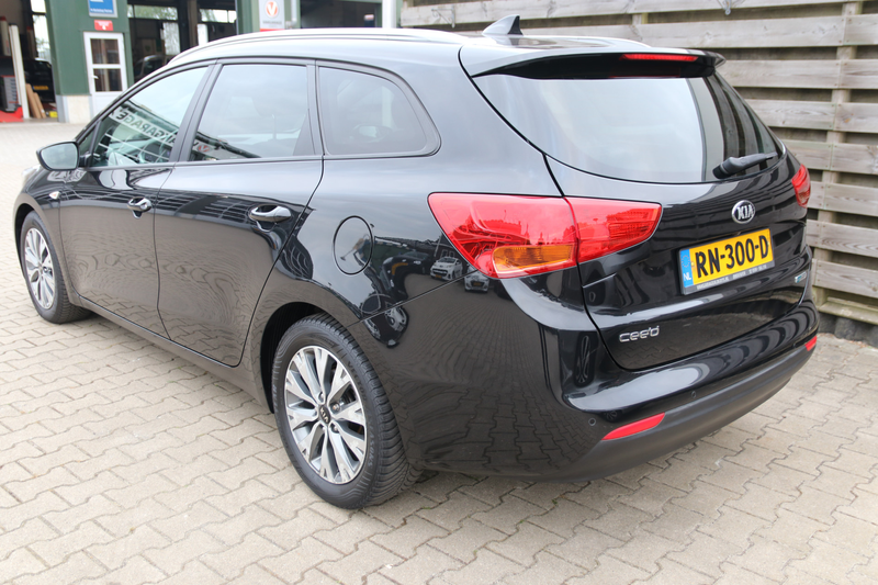 Kia Ceed SW / cee'd SW Sportswagon 1.0 T-GDi ComfortPlusLine Navigator / — photo 4