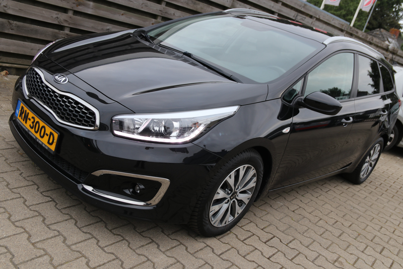 Kia Ceed SW / cee'd SW Sportswagon 1.0 T-GDi ComfortPlusLine Navigator / — photo 6