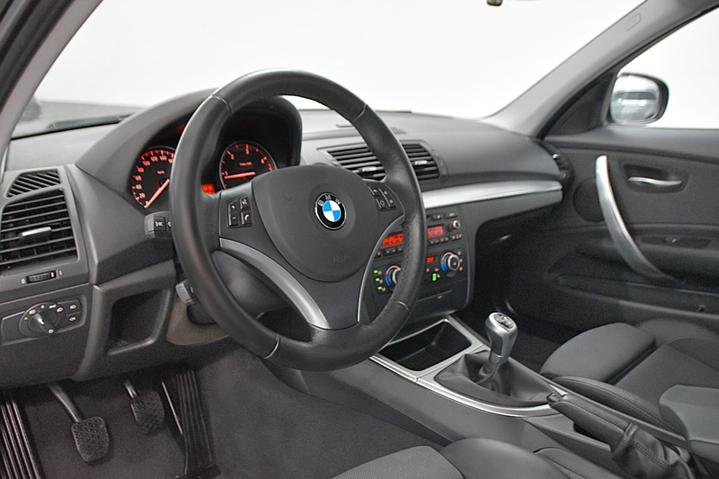 BMW 120 D EDITION LIFESTYLE*AUS 1 HAND*TOP-ZUSTAND* — photo 2