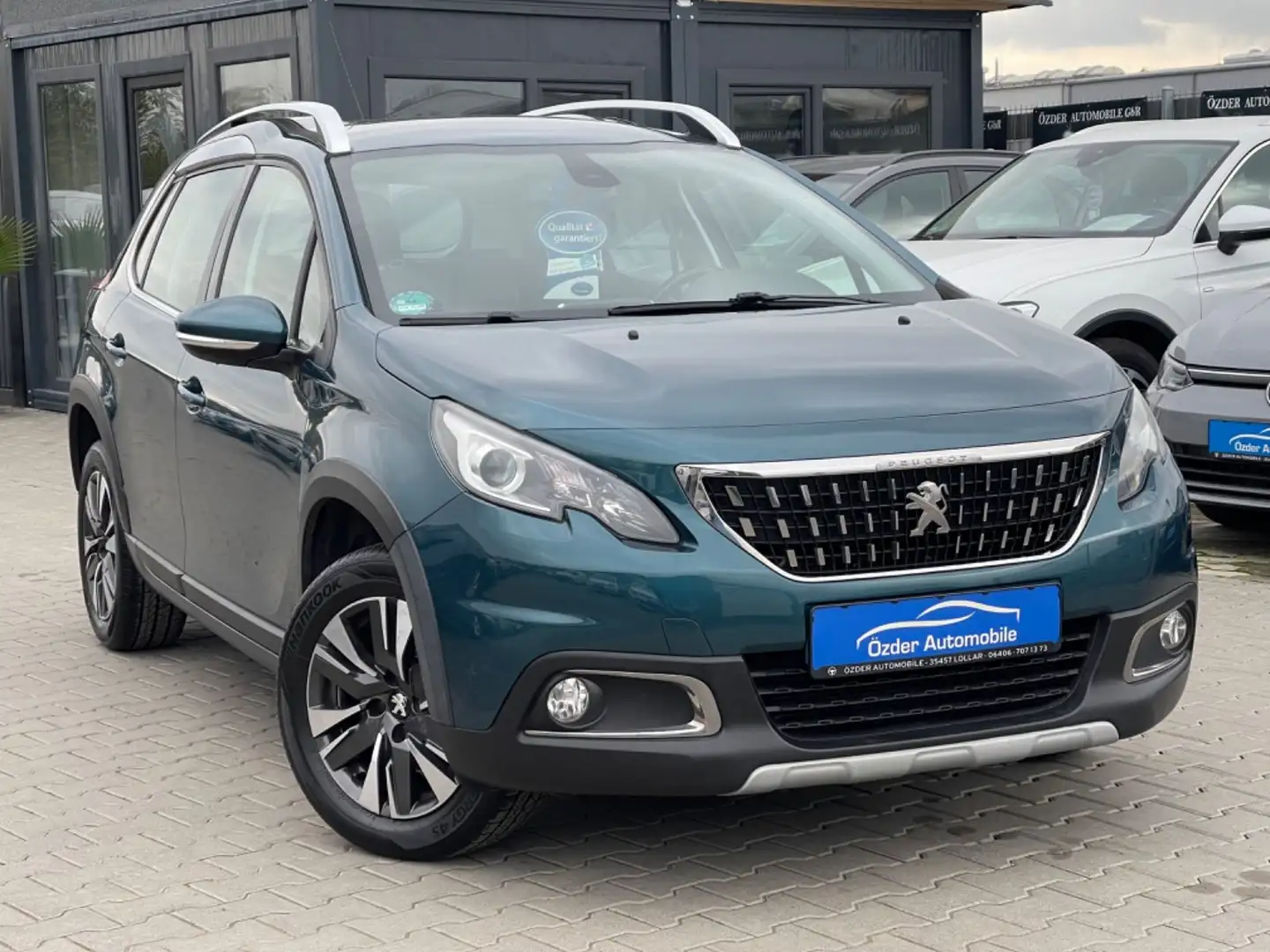 Peugeot 2008 Allure+Garantie+Finanzierung+TÜV NEU+ Blau - 1
