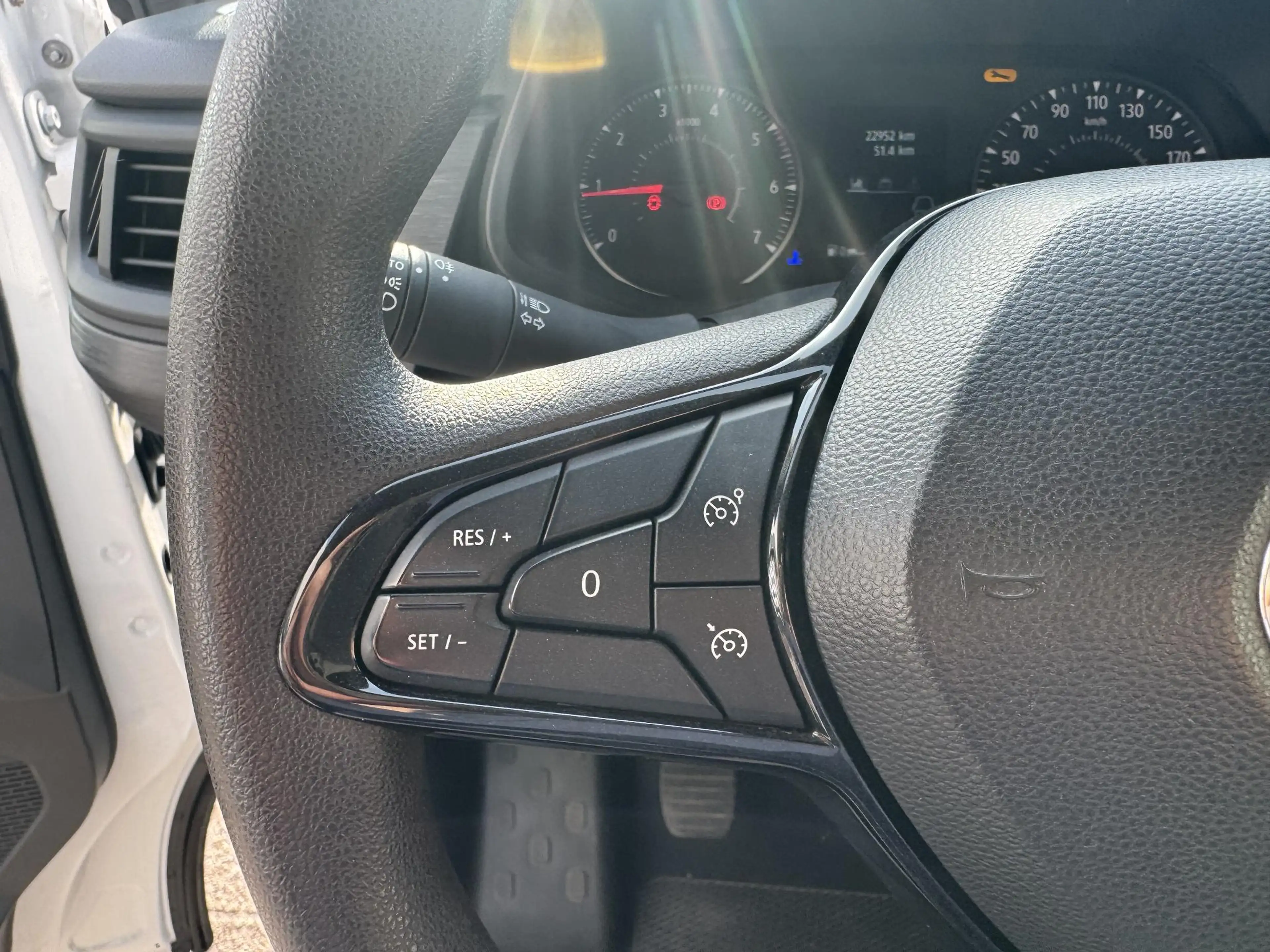 Renault Trafic 2.0 dCi 130 T29 L1H1 Comfort | LED | Cruise Contro — photo 14
