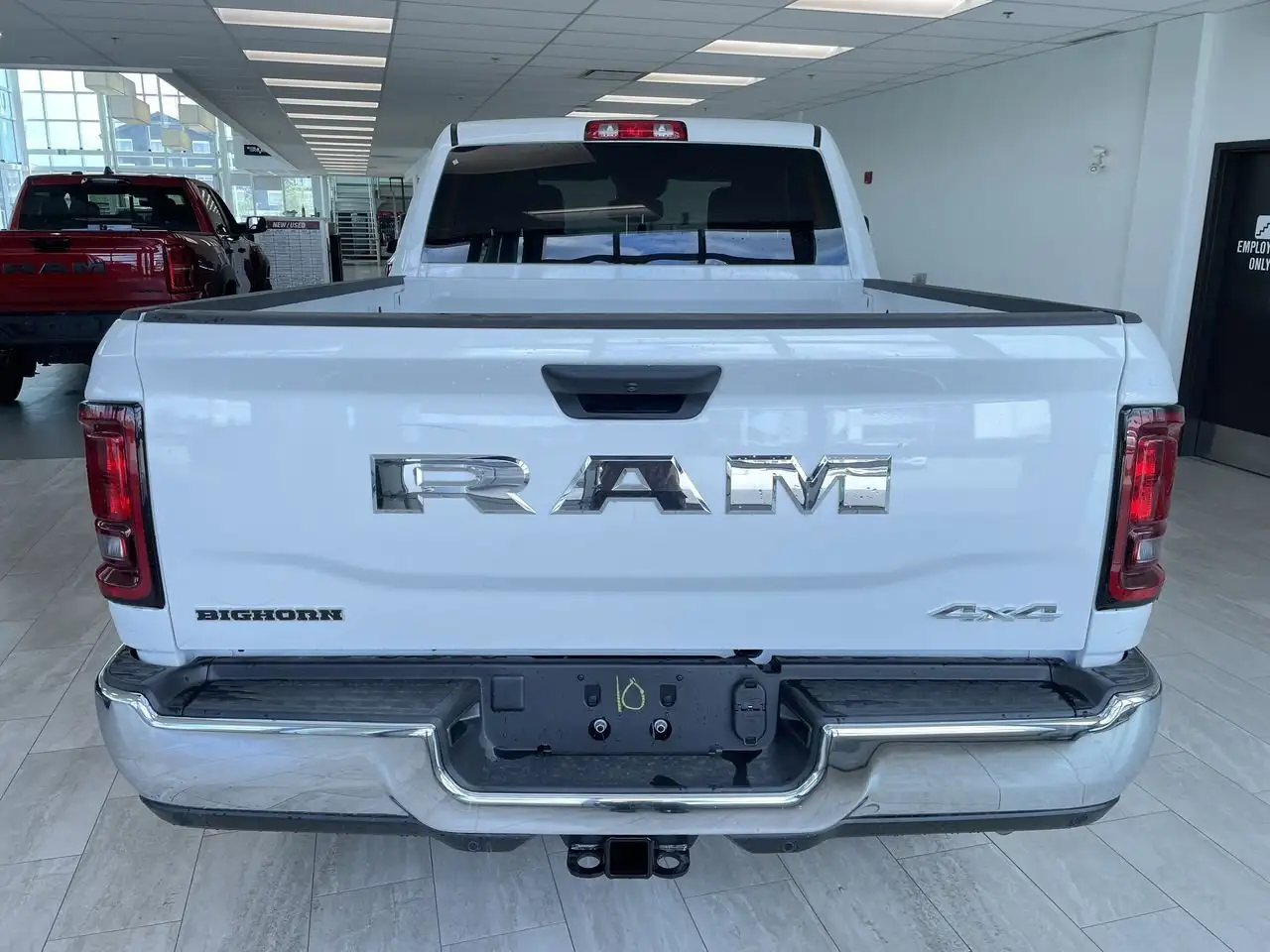 RAM 3500 снимка RAM 3500