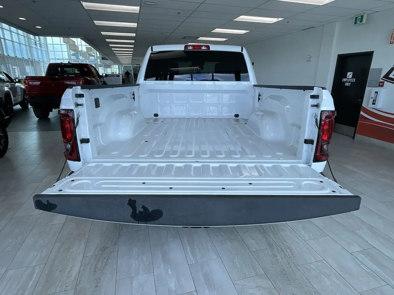 RAM 3500 снимка RAM 3500