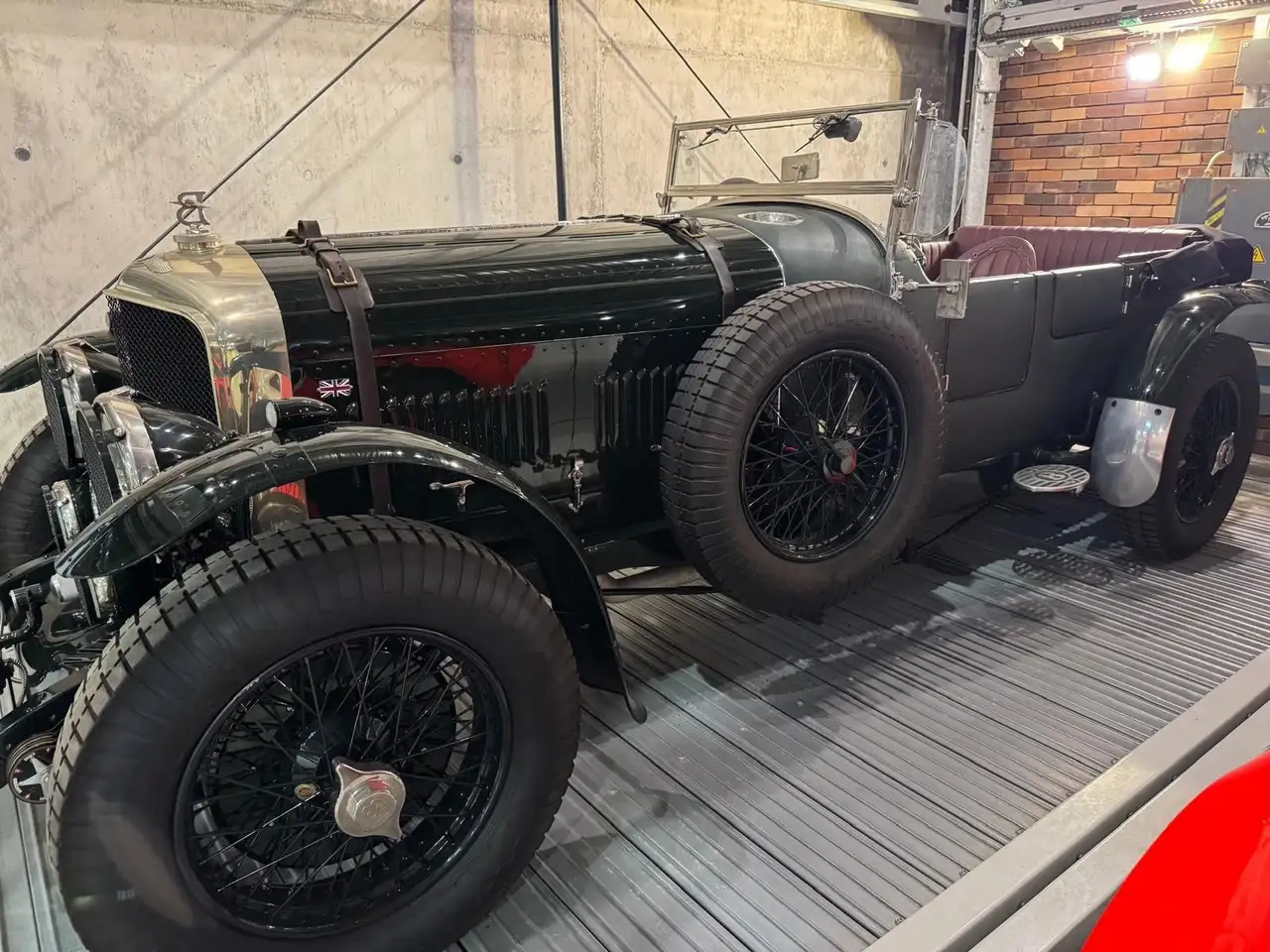 Bentley Speed Eight 8 Mark VI Convertible Racing Green, foto 1