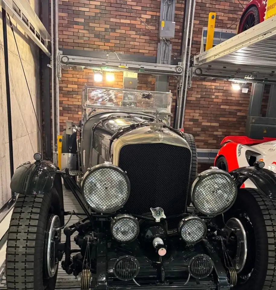 Bentley Speed Eight 8 Mark VI Convertible Racing Green, foto 2