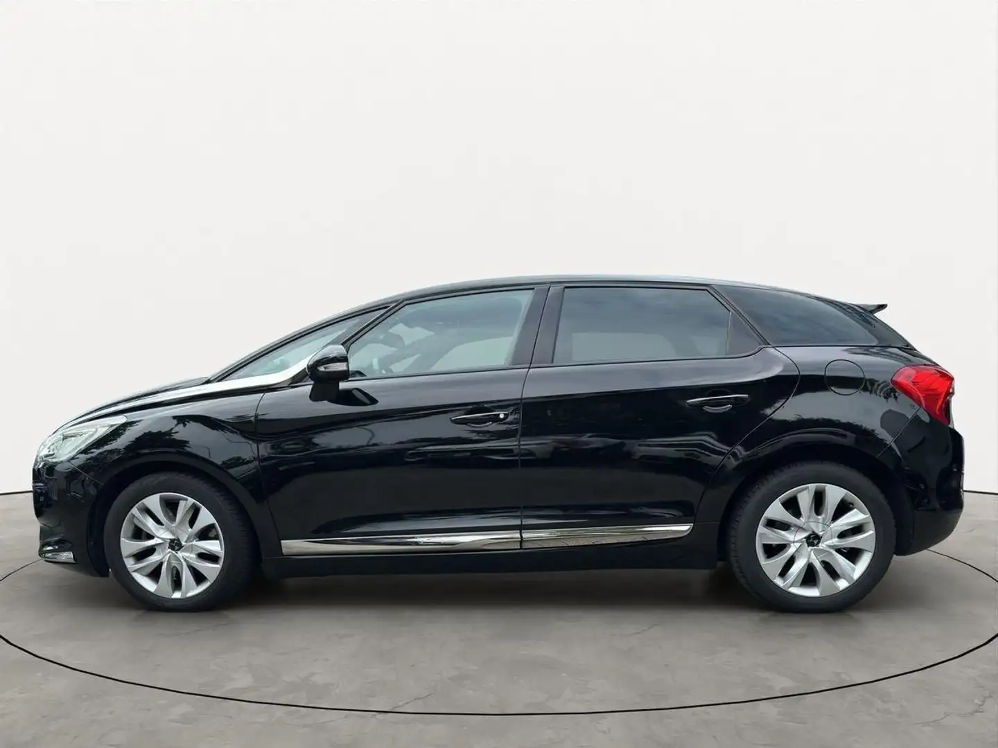 DS Automobiles DS 5 Pano/AHK/SHZ/Kam/Head-Up/DAB Fekete - 2