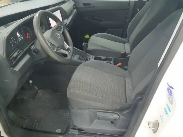 Volkswagen Caddy view 7