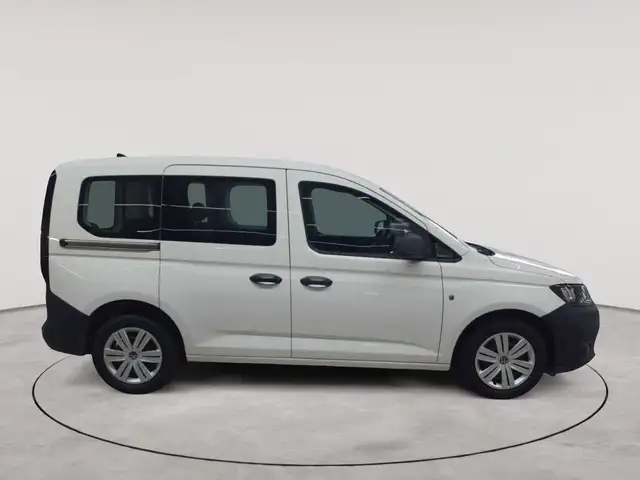 Volkswagen Caddy view 3