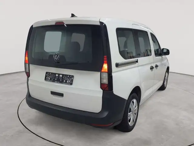 Volkswagen Caddy view 4