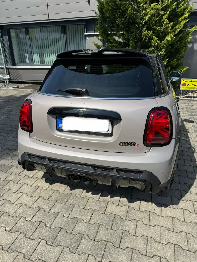 MINI Cooper S Aut. John Works Trim Grau - 2