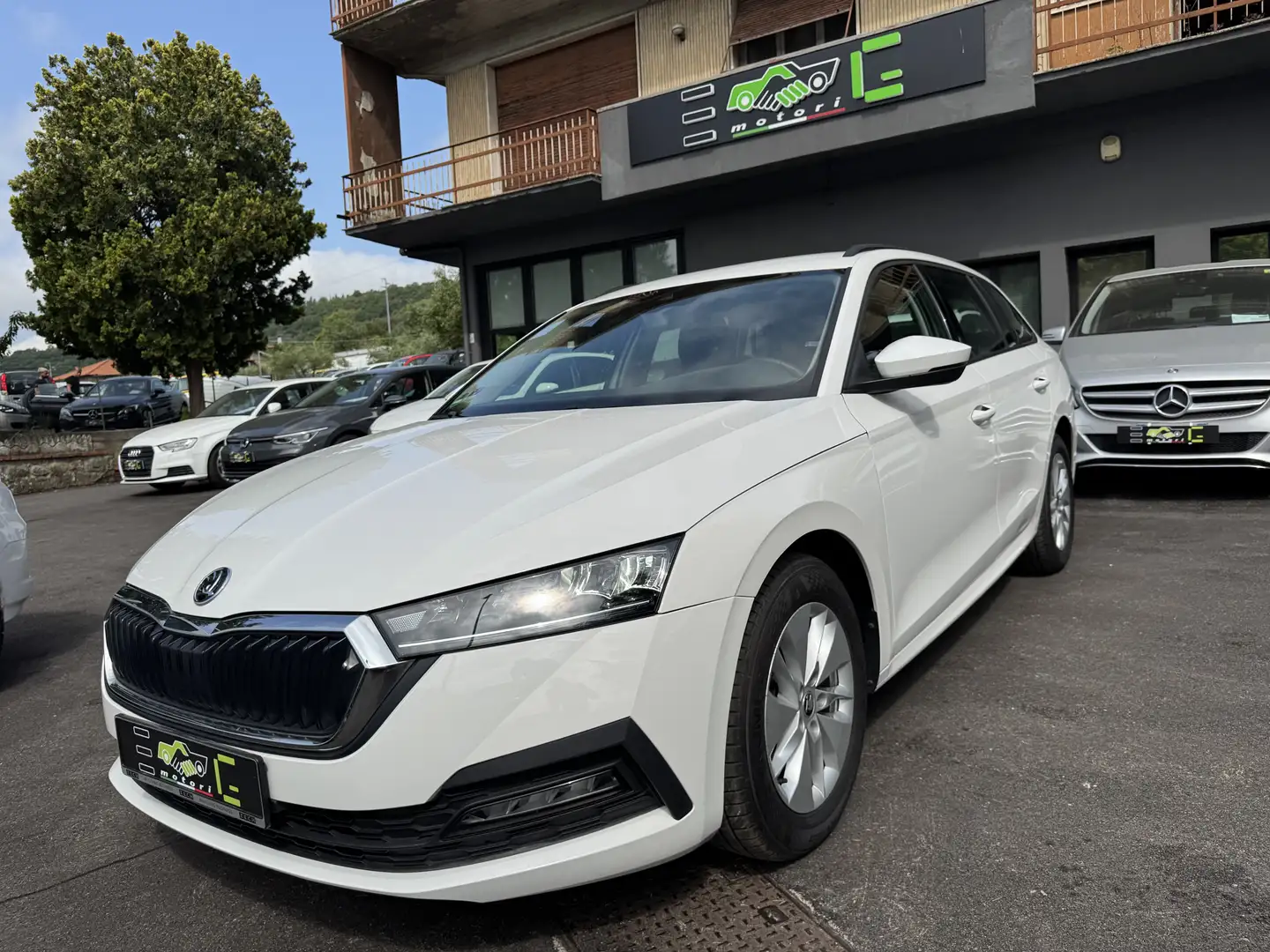 Skoda Octavia Wagon 1.5 g-tec Ambition 130cv dsg - 1