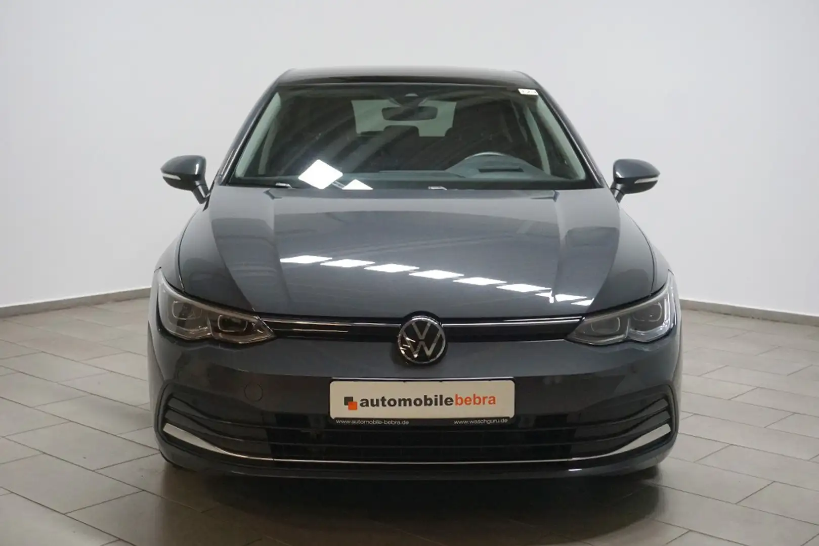 Volkswagen Golf 8 2.0TDI DSG Move Virtual Pano AHK Grau - 2